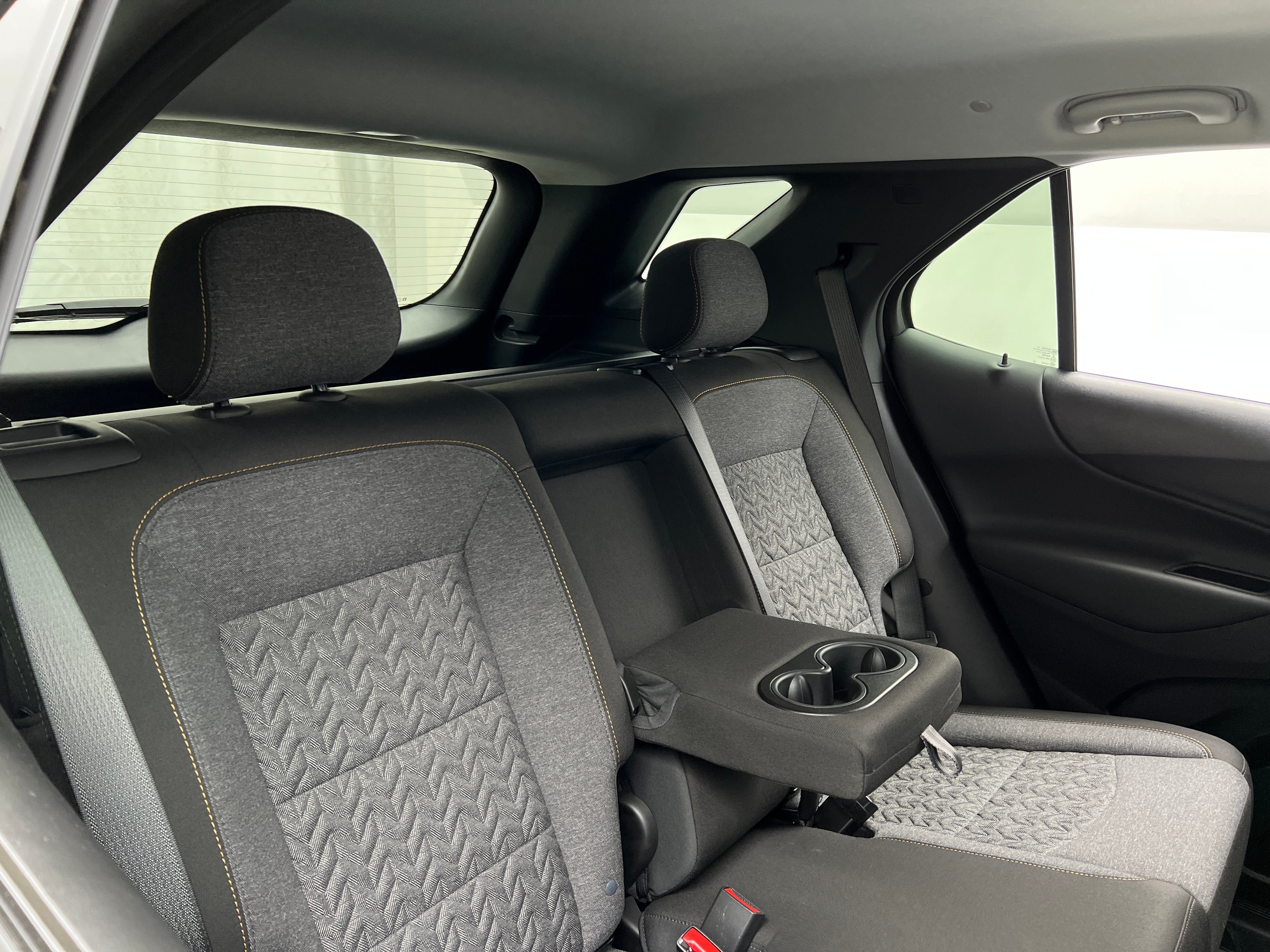 Thumbnail: 2023 Chevrolet Equinox - 6