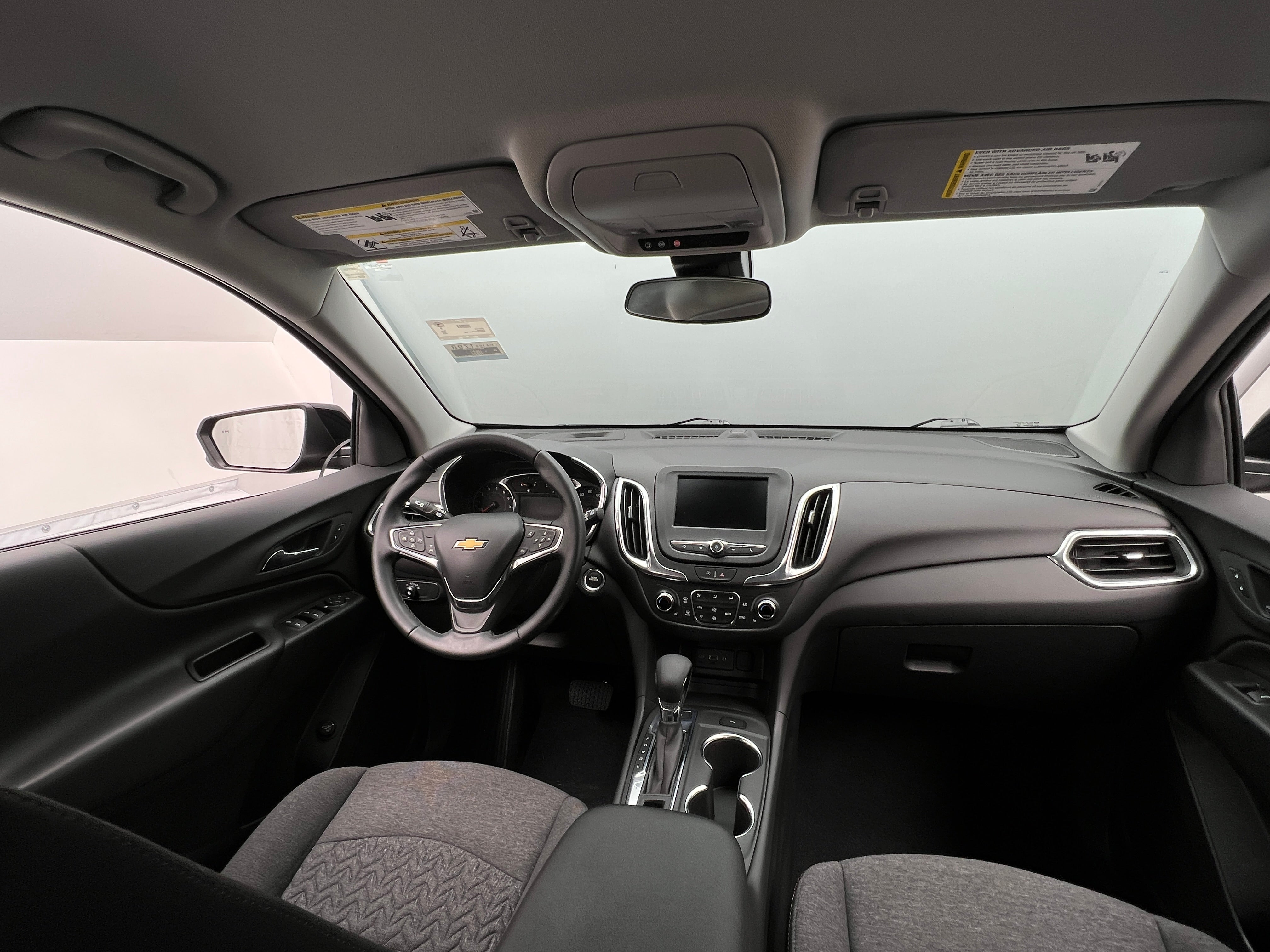 Thumbnail: 2023 Chevrolet Equinox - 3
