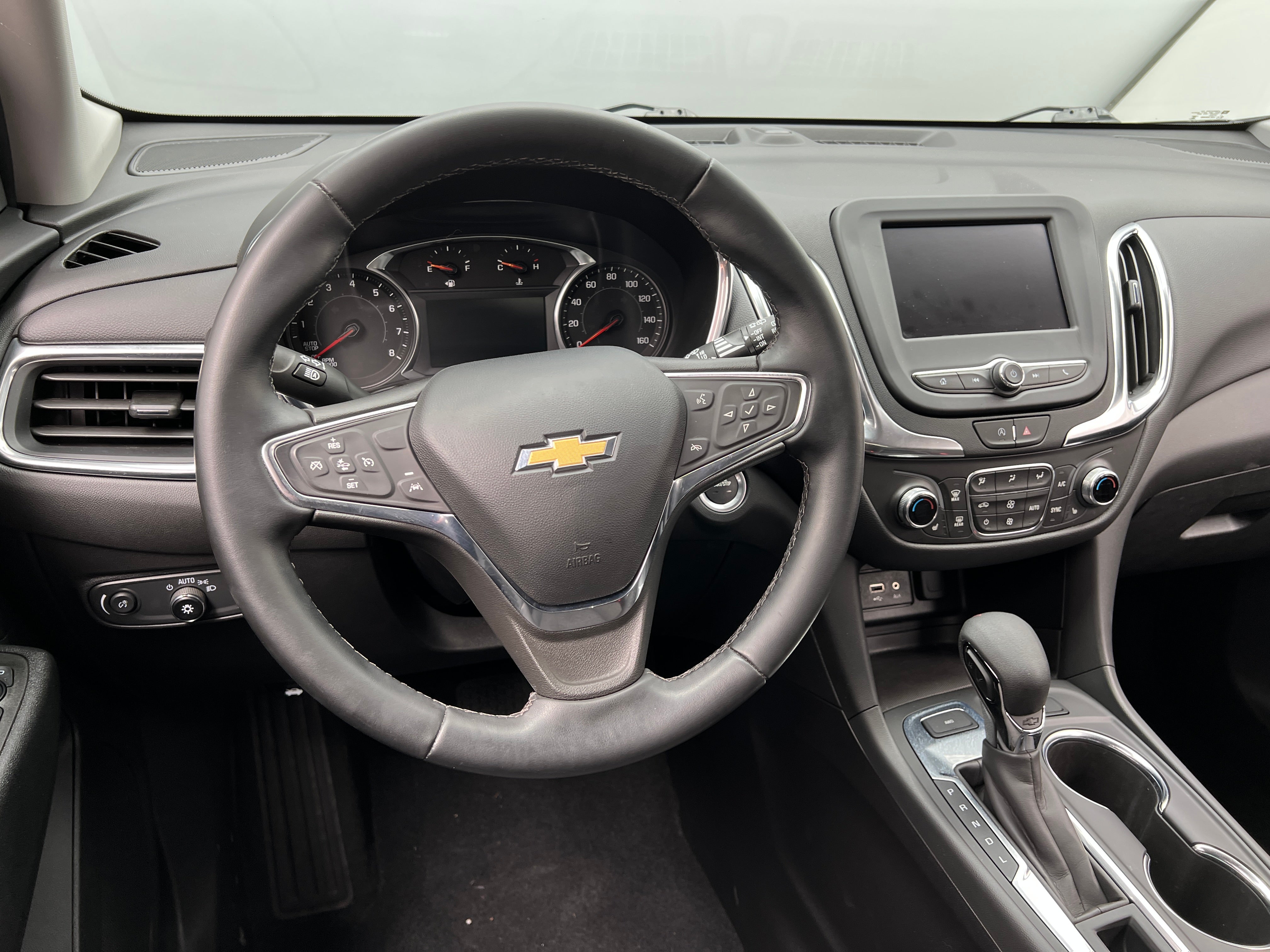 Thumbnail: 2023 Chevrolet Equinox - 5