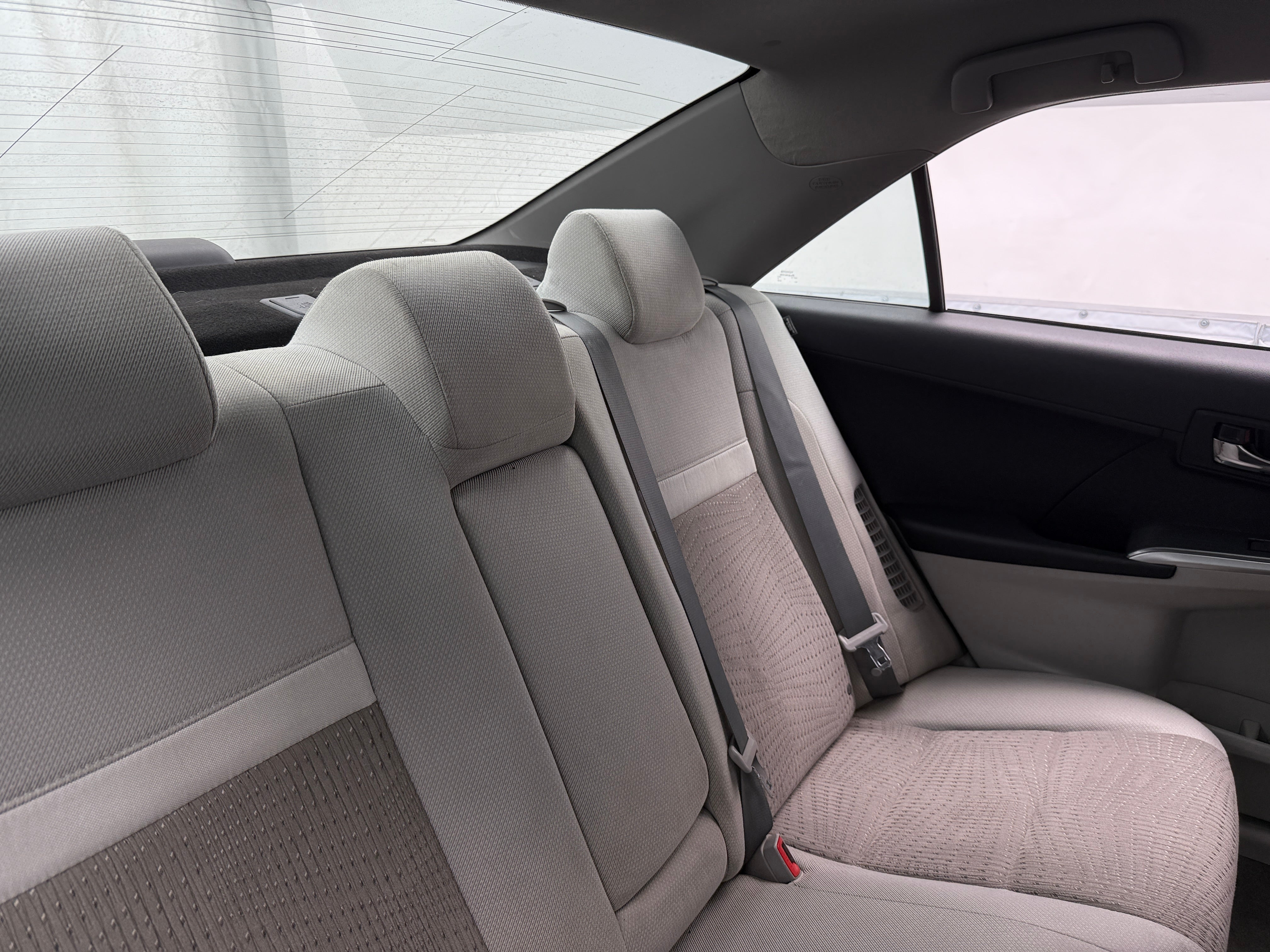 2012 Toyota Camry LE 6
