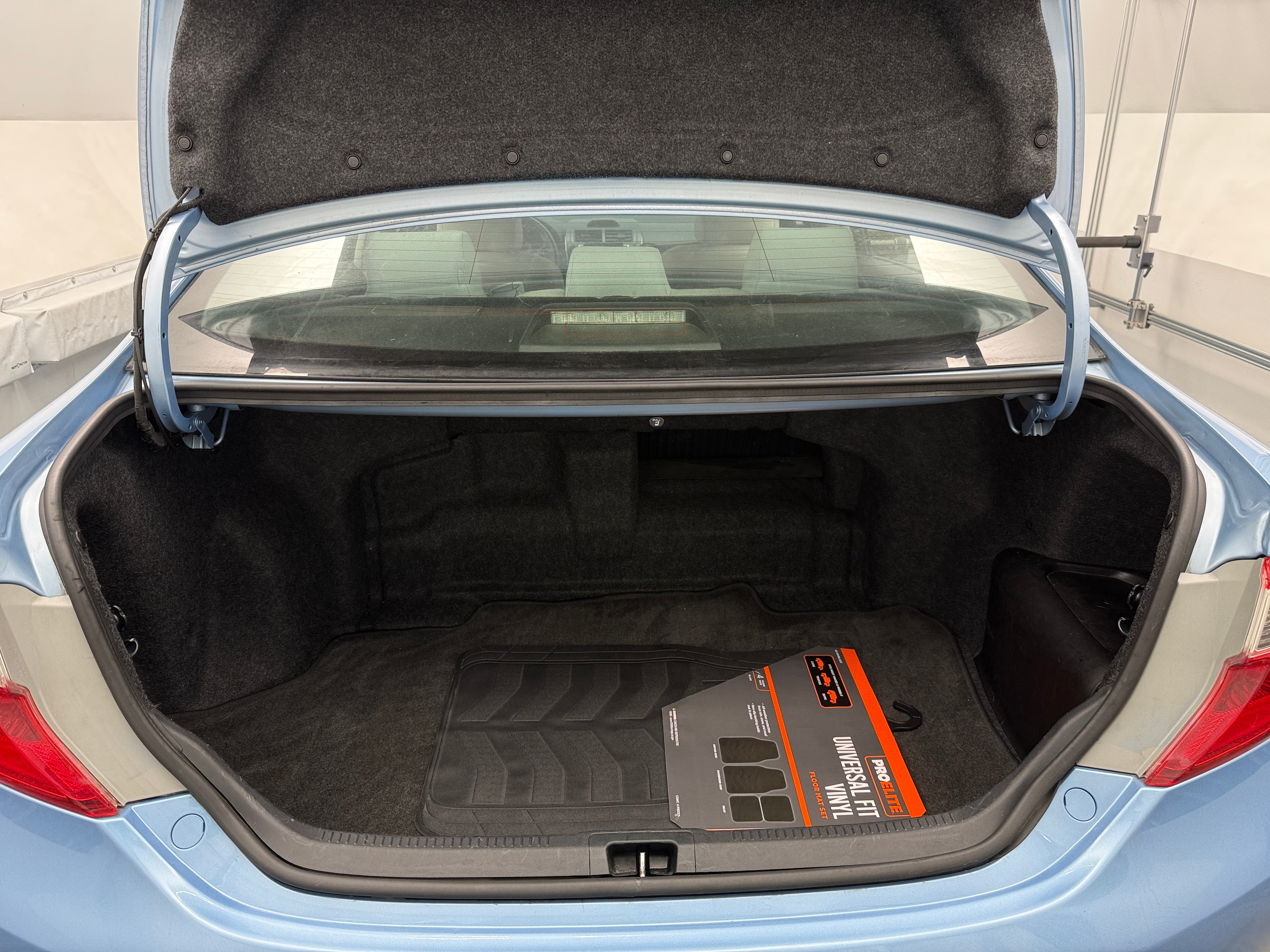 2012 Toyota Camry LE 7