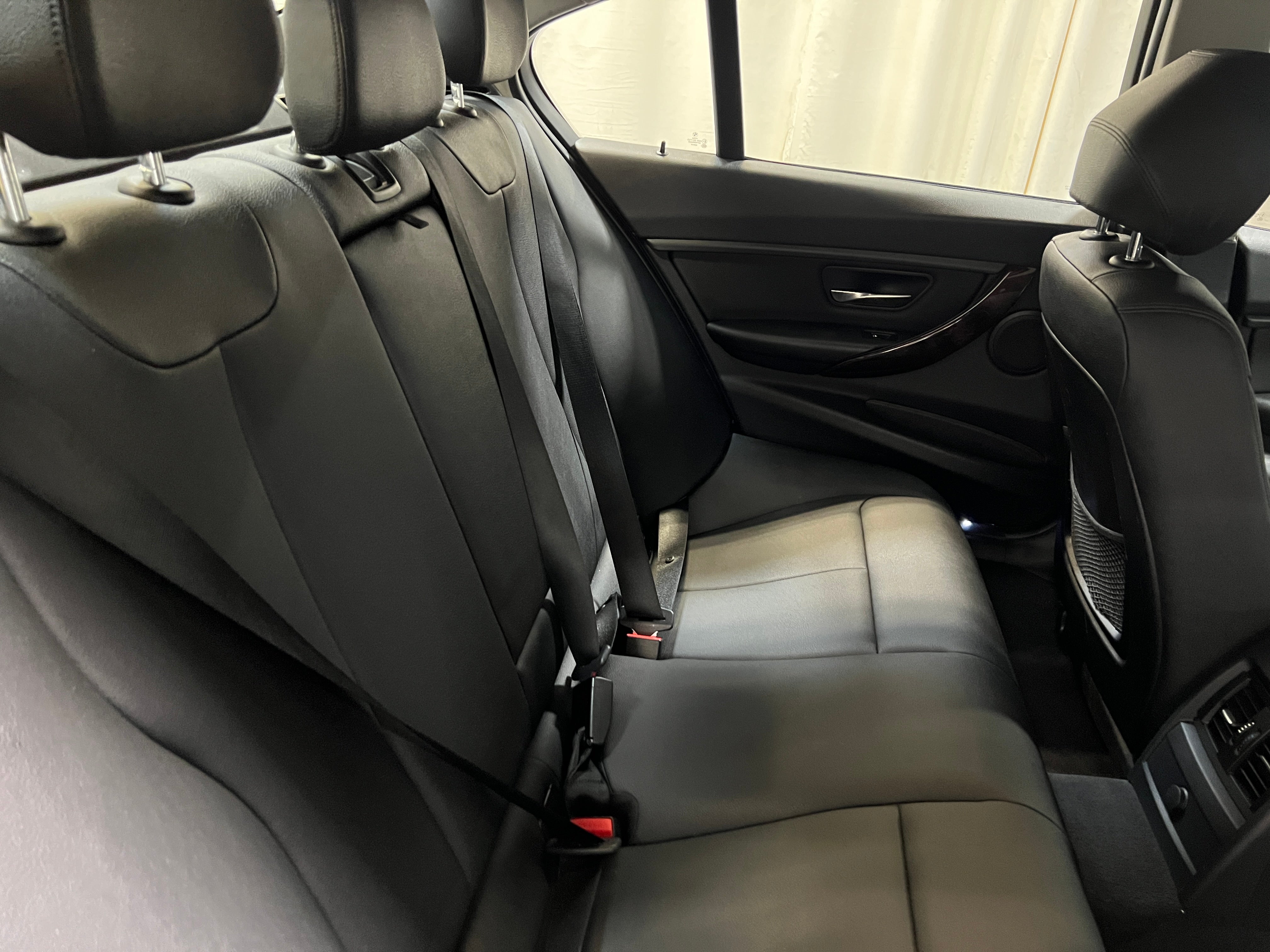 2014 BMW 3 Series 328i 5