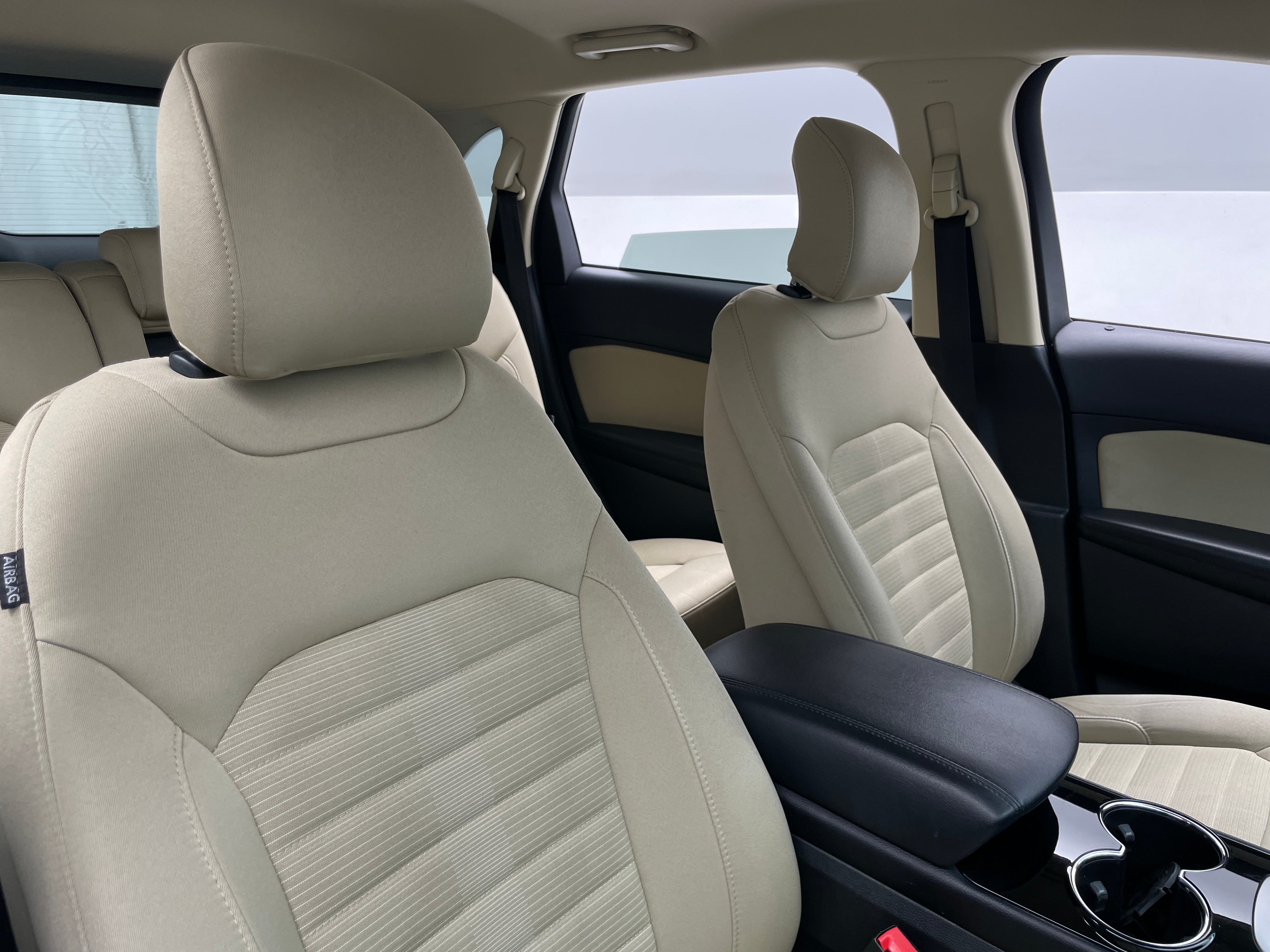 2017 Ford Edge SEL 2