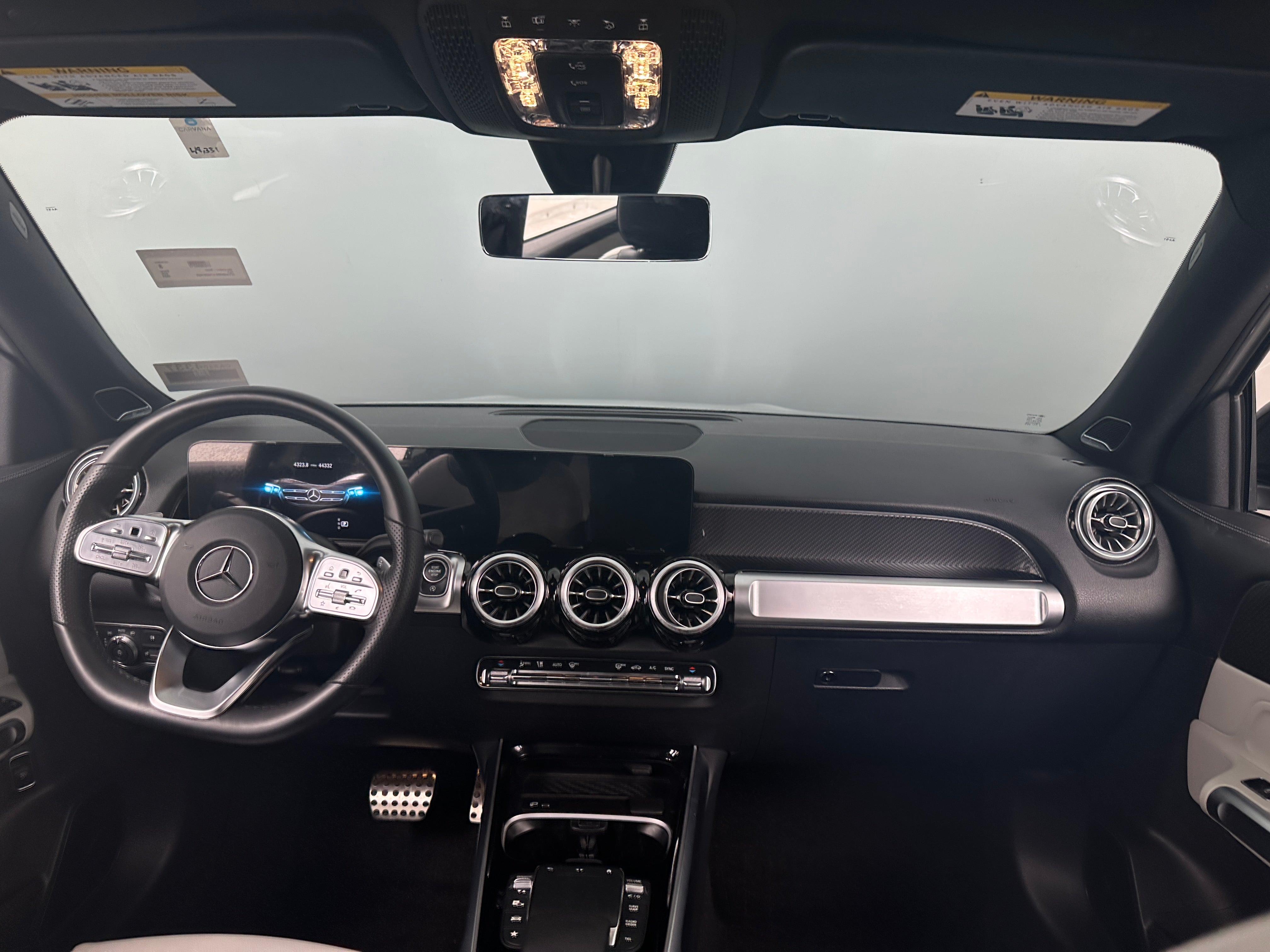 2023 Mercedes-Benz GLB 250 2