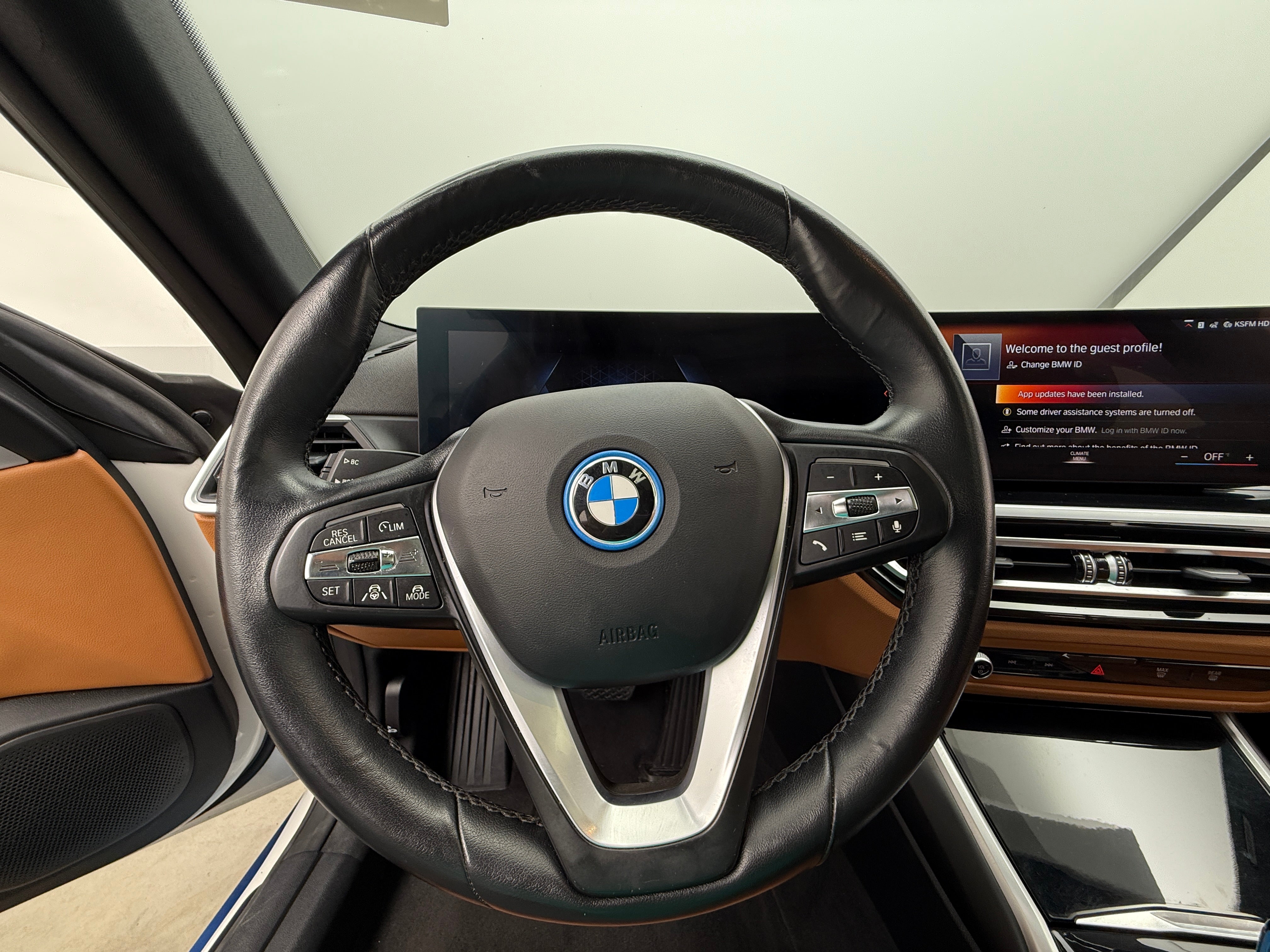 2022 BMW i4 eDrive40 3
