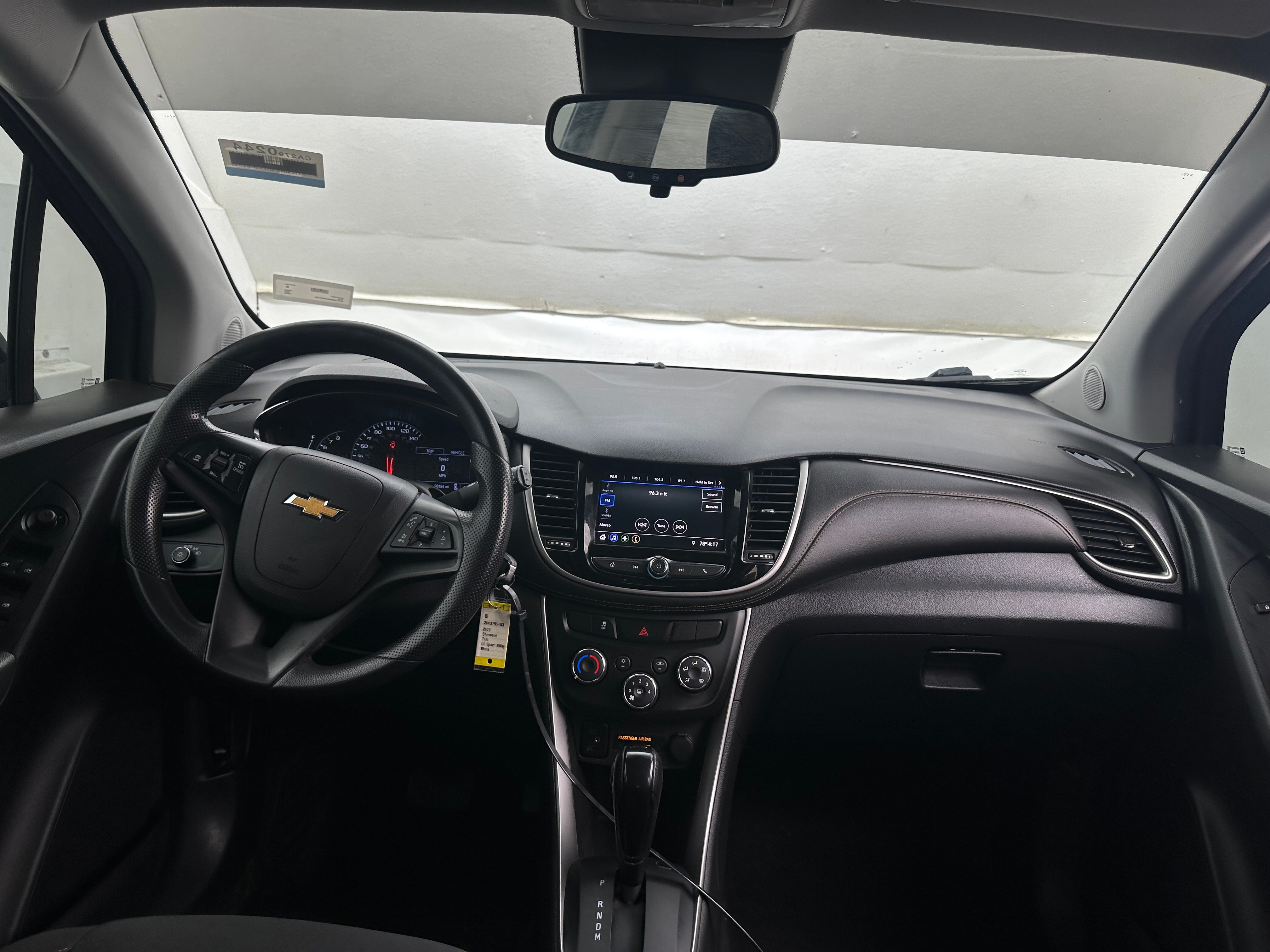 Thumbnail: 2020 Chevrolet Trax - 3