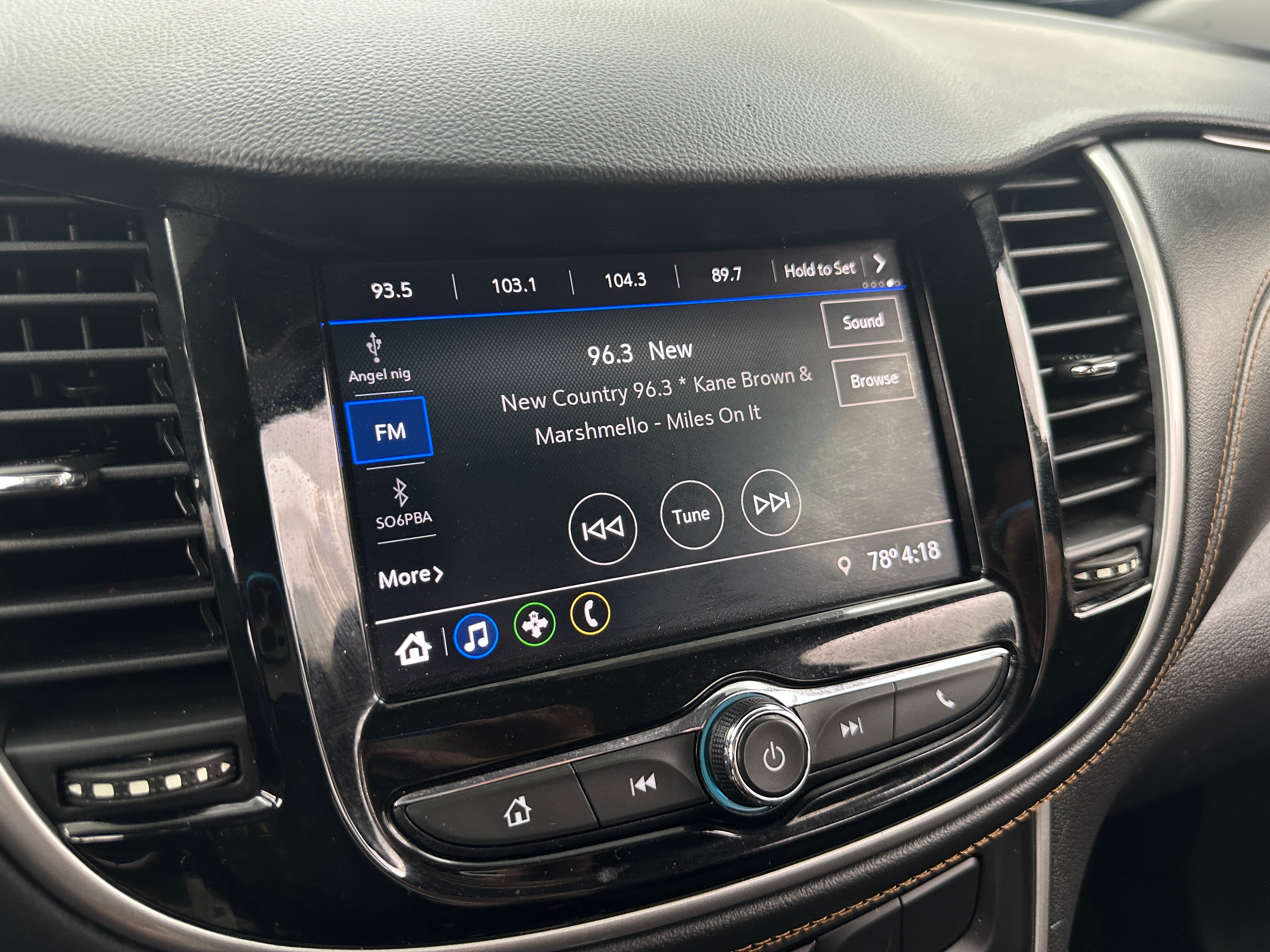 Thumbnail: 2020 Chevrolet Trax - 4