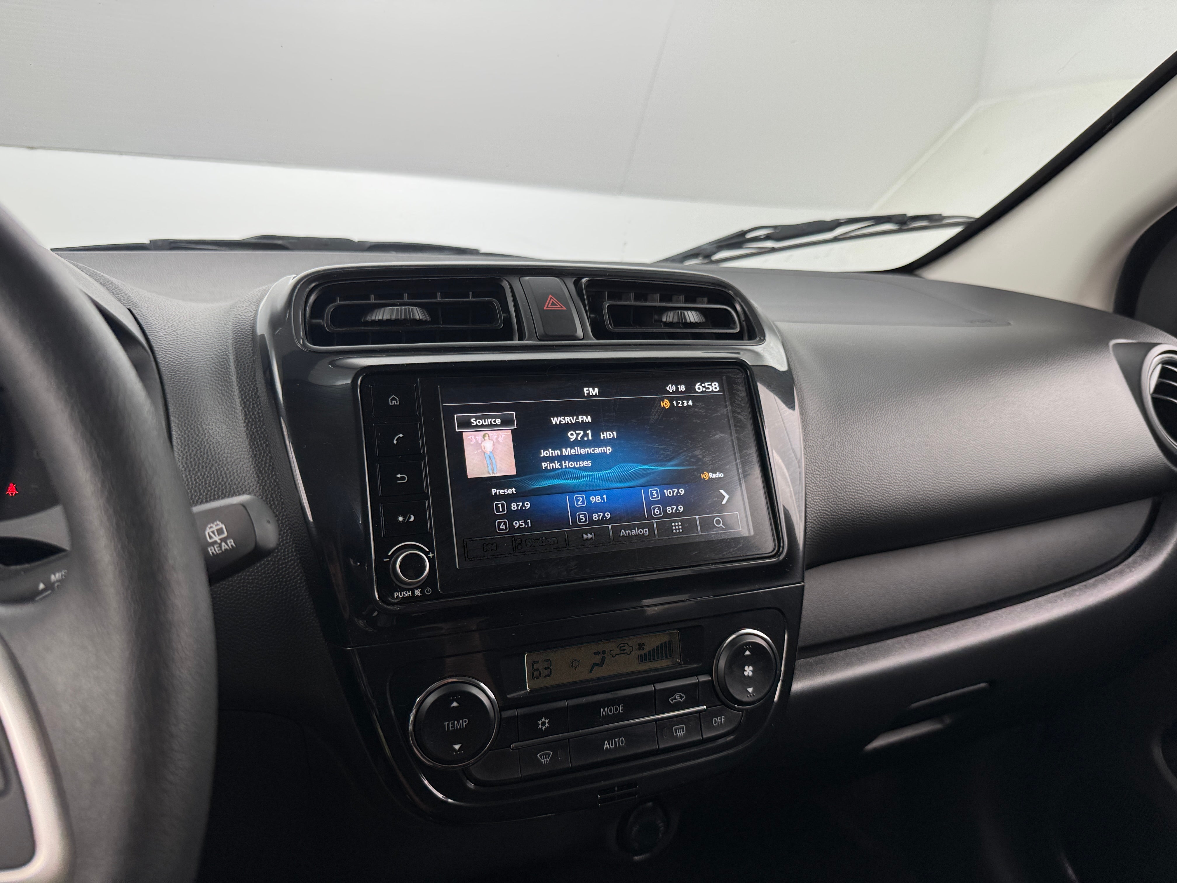 2024 Mitsubishi Mirage LE 4