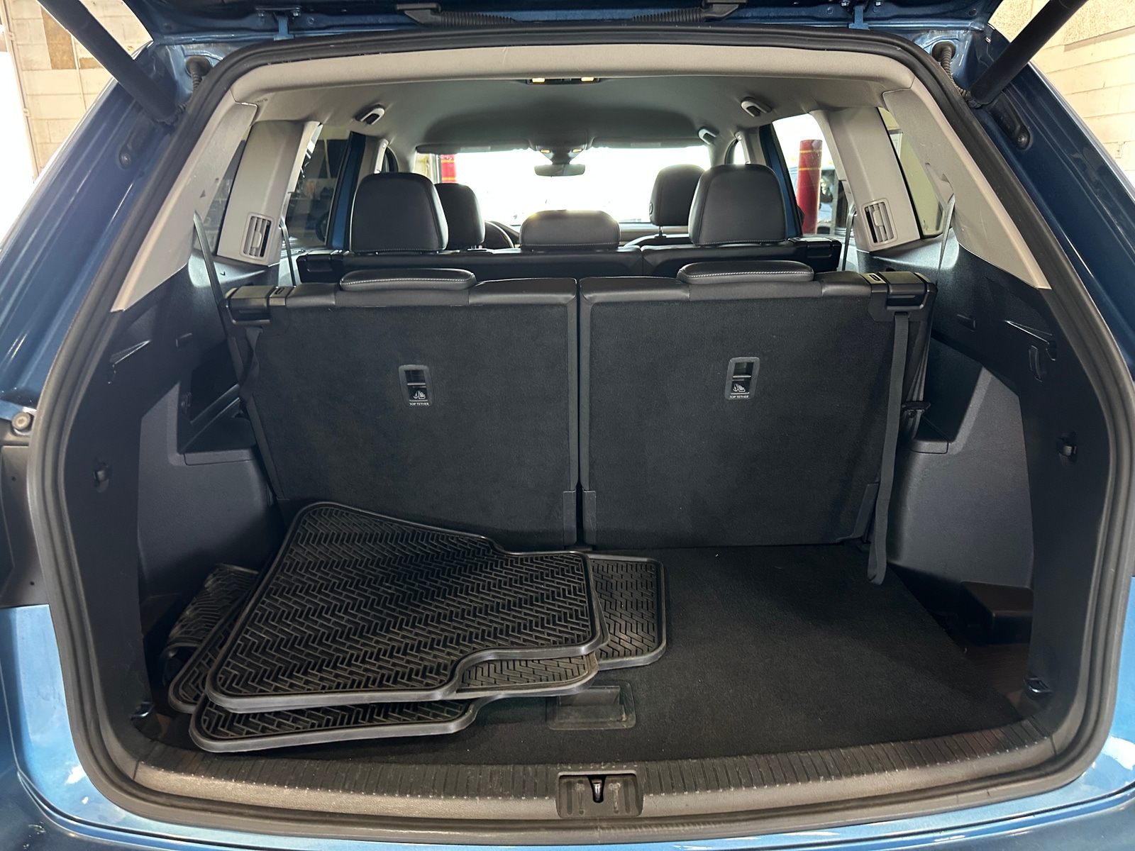 Thumbnail: 2019 Volkswagen Atlas - 6