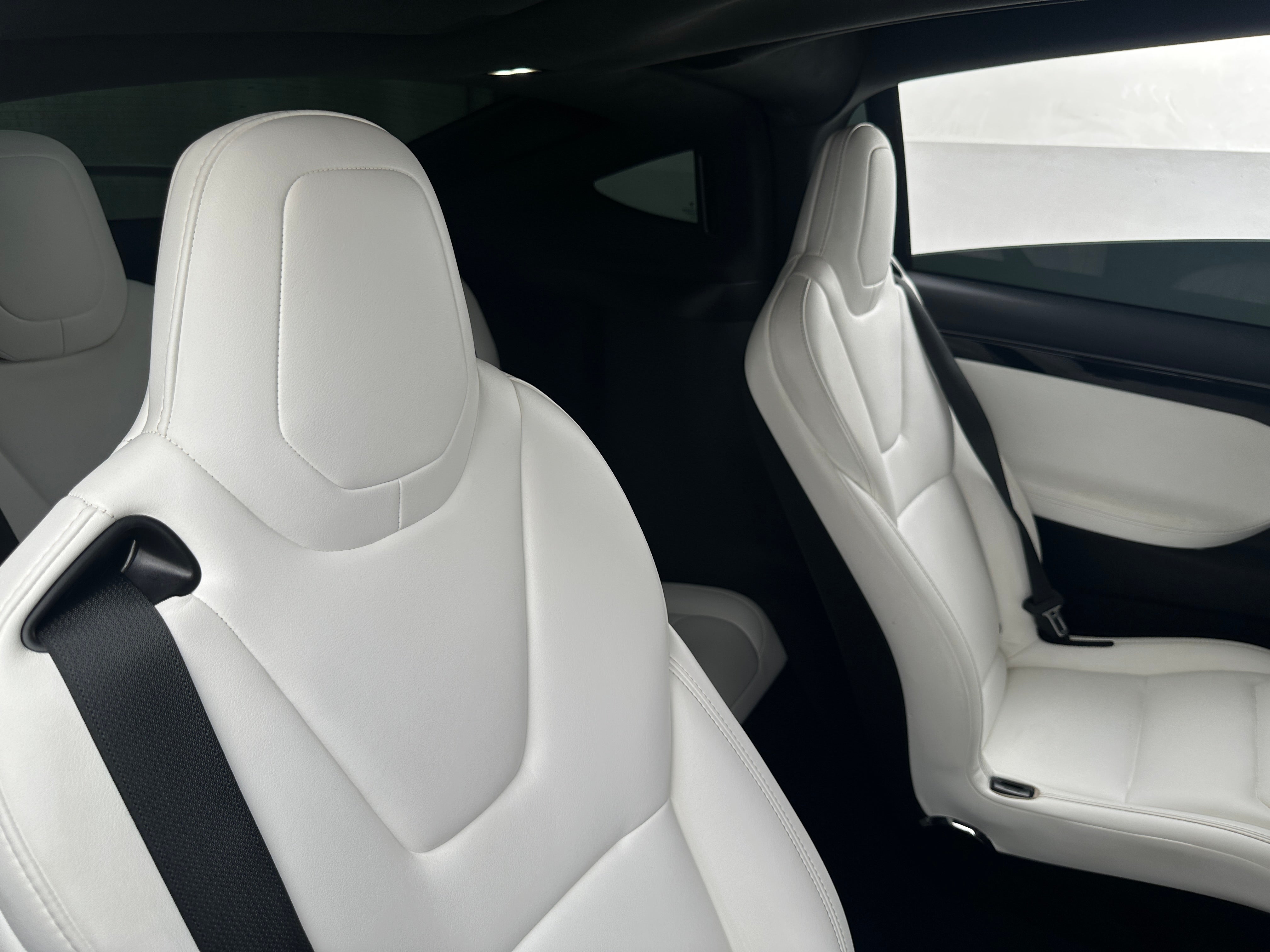 2018 Tesla Model X 75D 5