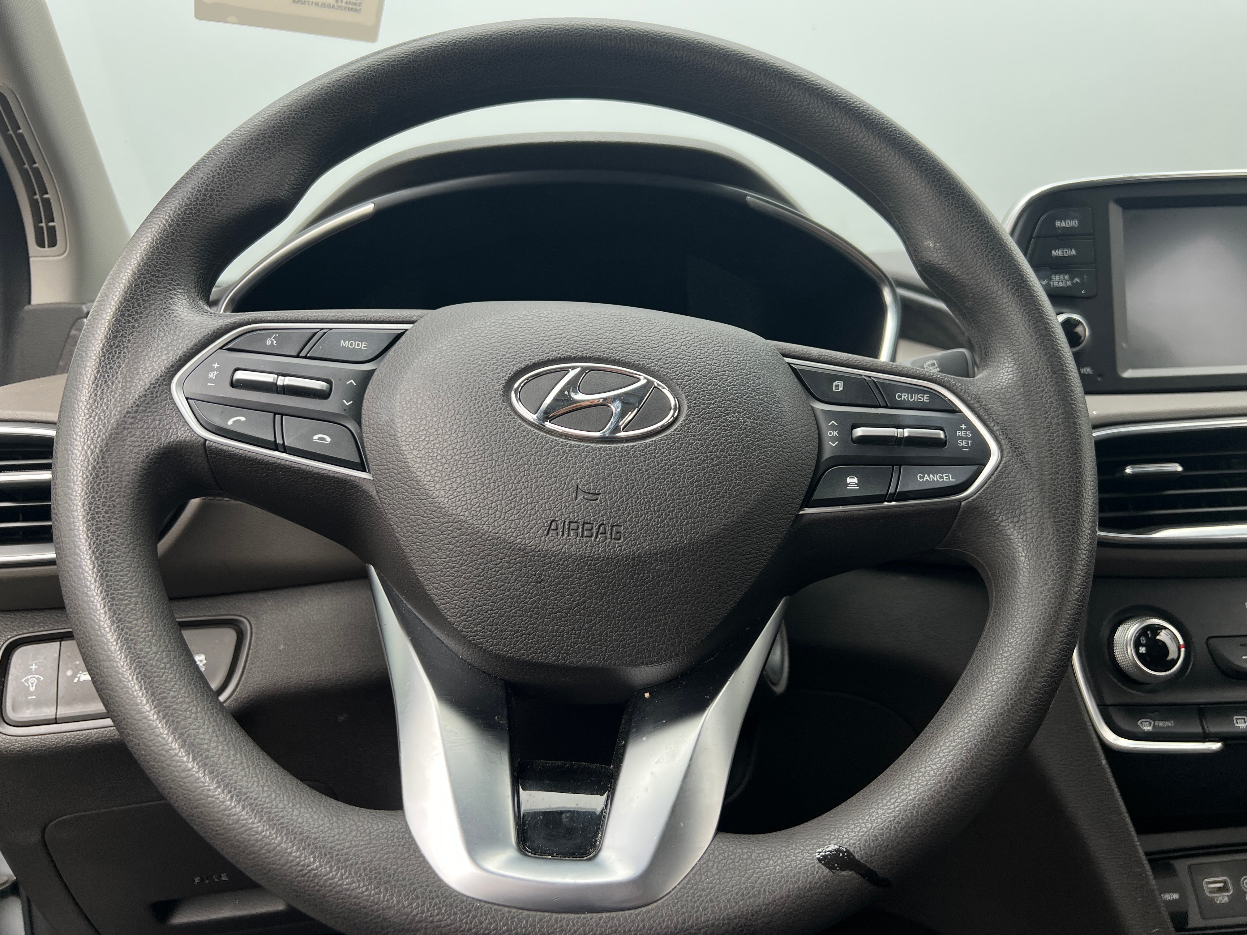 2020 Hyundai Santa Fe SE 5