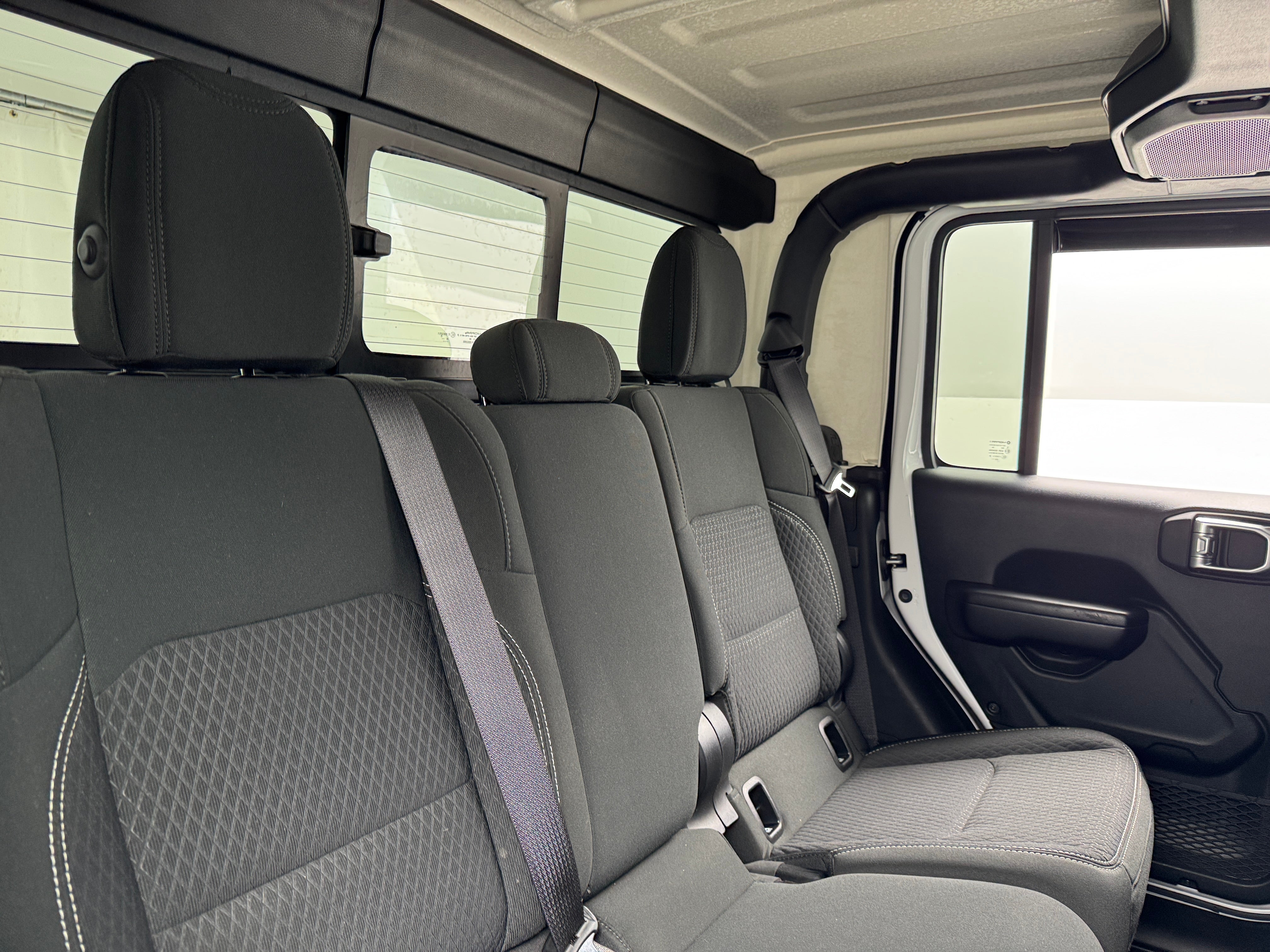 Thumbnail: 2021 Jeep Gladiator - 6