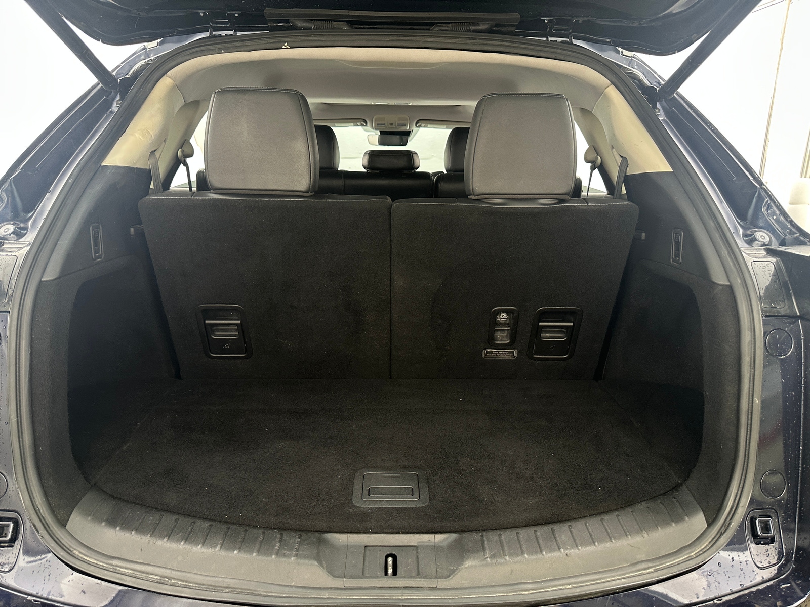 Thumbnail: 2022 Mazda CX-9 - 6