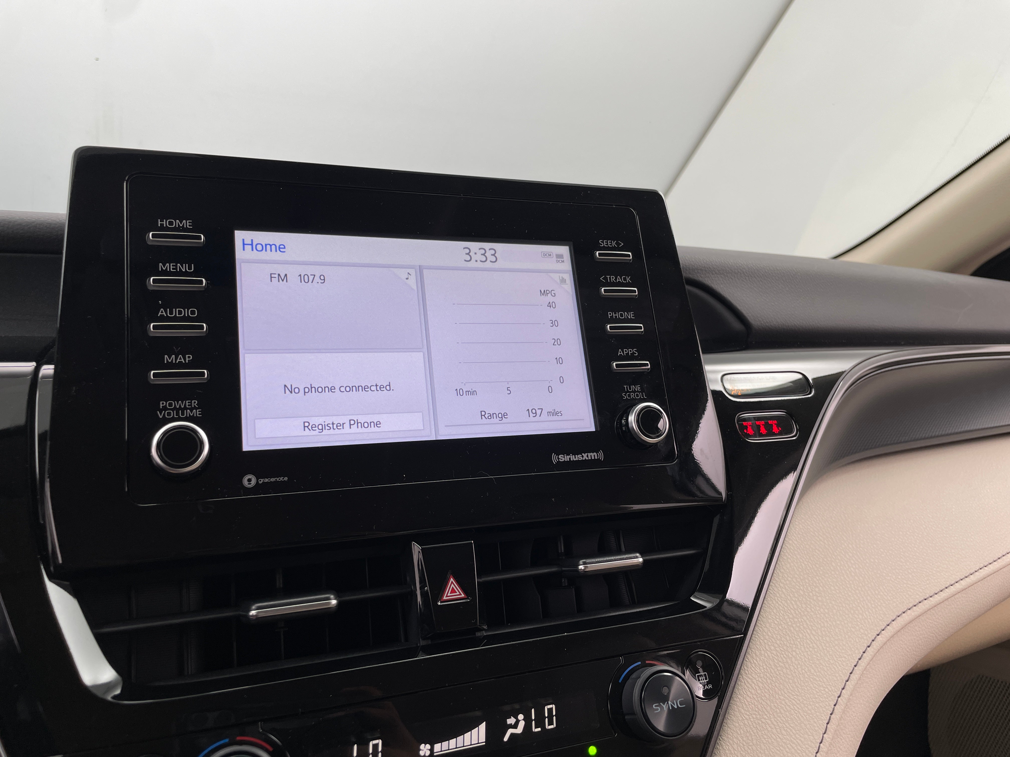 2022 Toyota Camry LE 4
