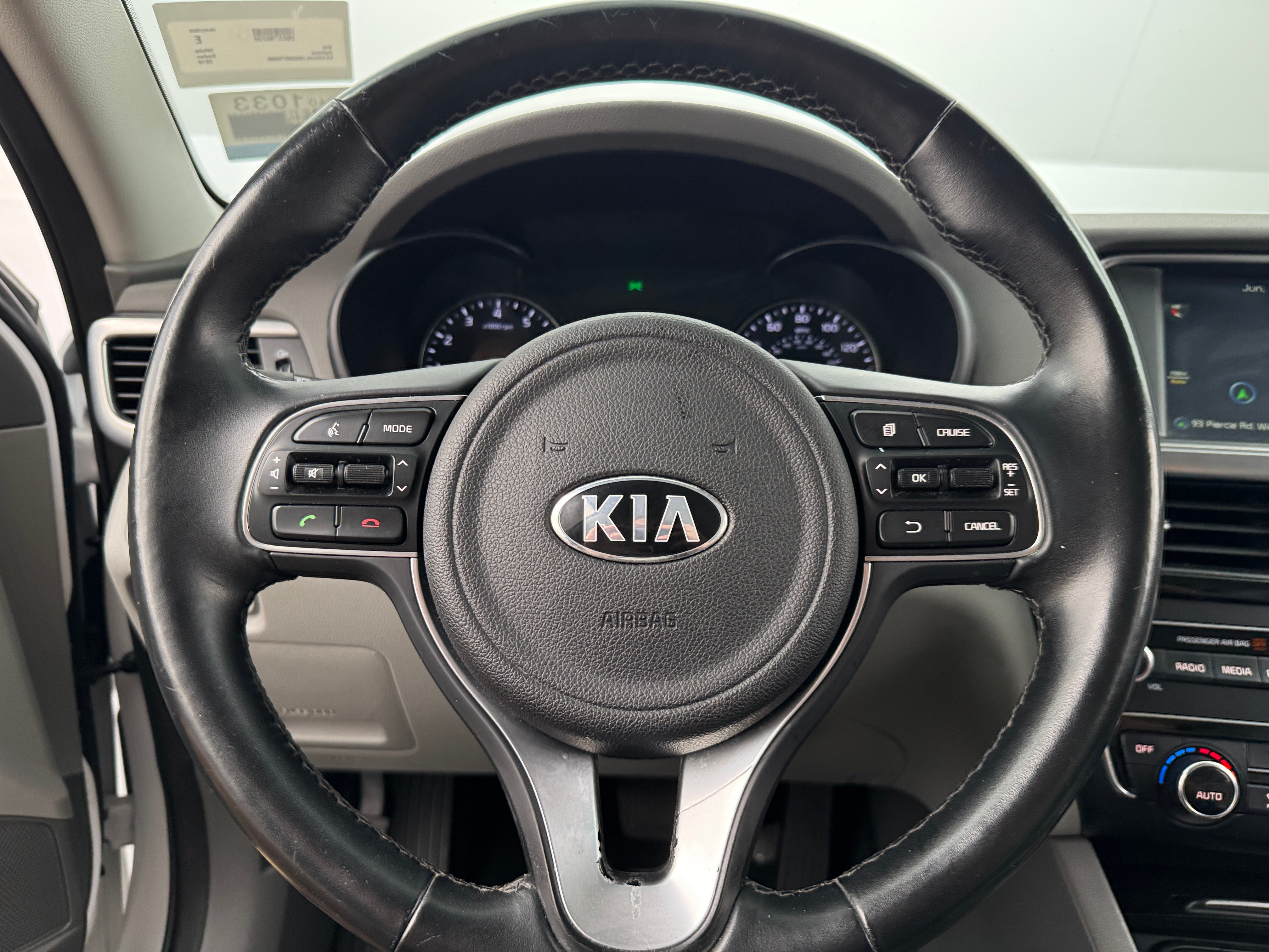 2016 Kia Optima EX 4