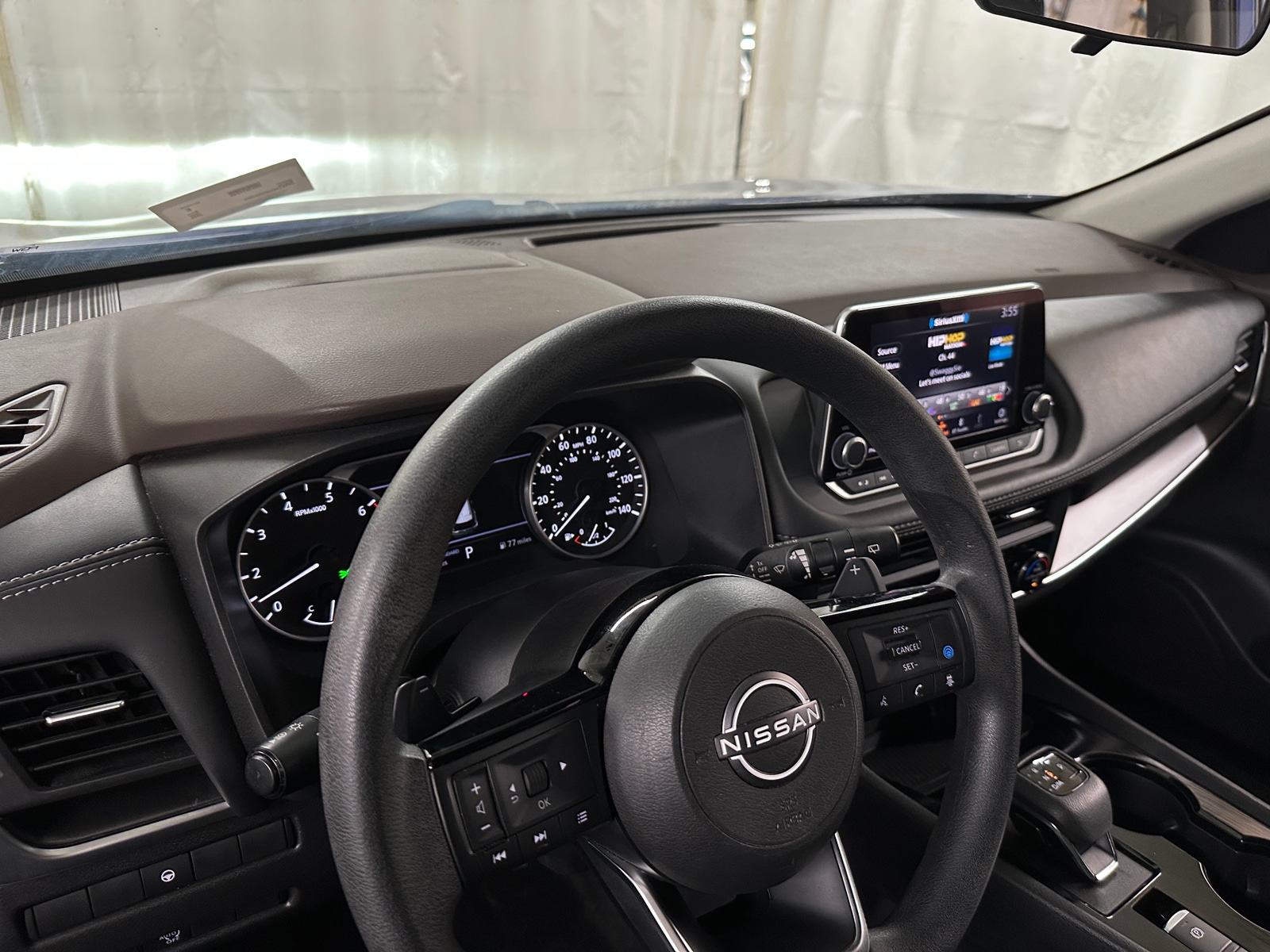 Thumbnail: 2023 Nissan Rogue - 3