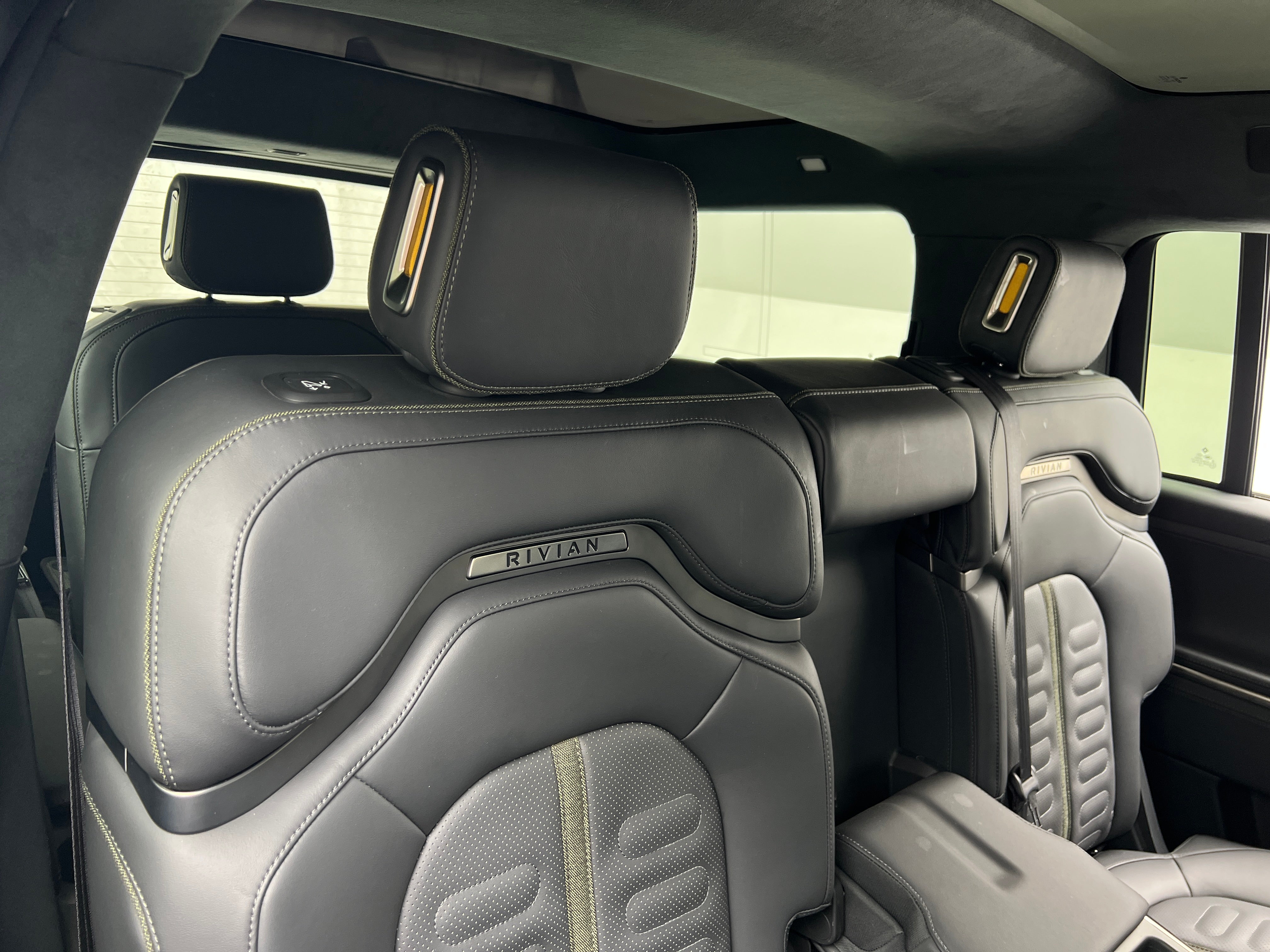 2023 Rivian R1S Adventure 5