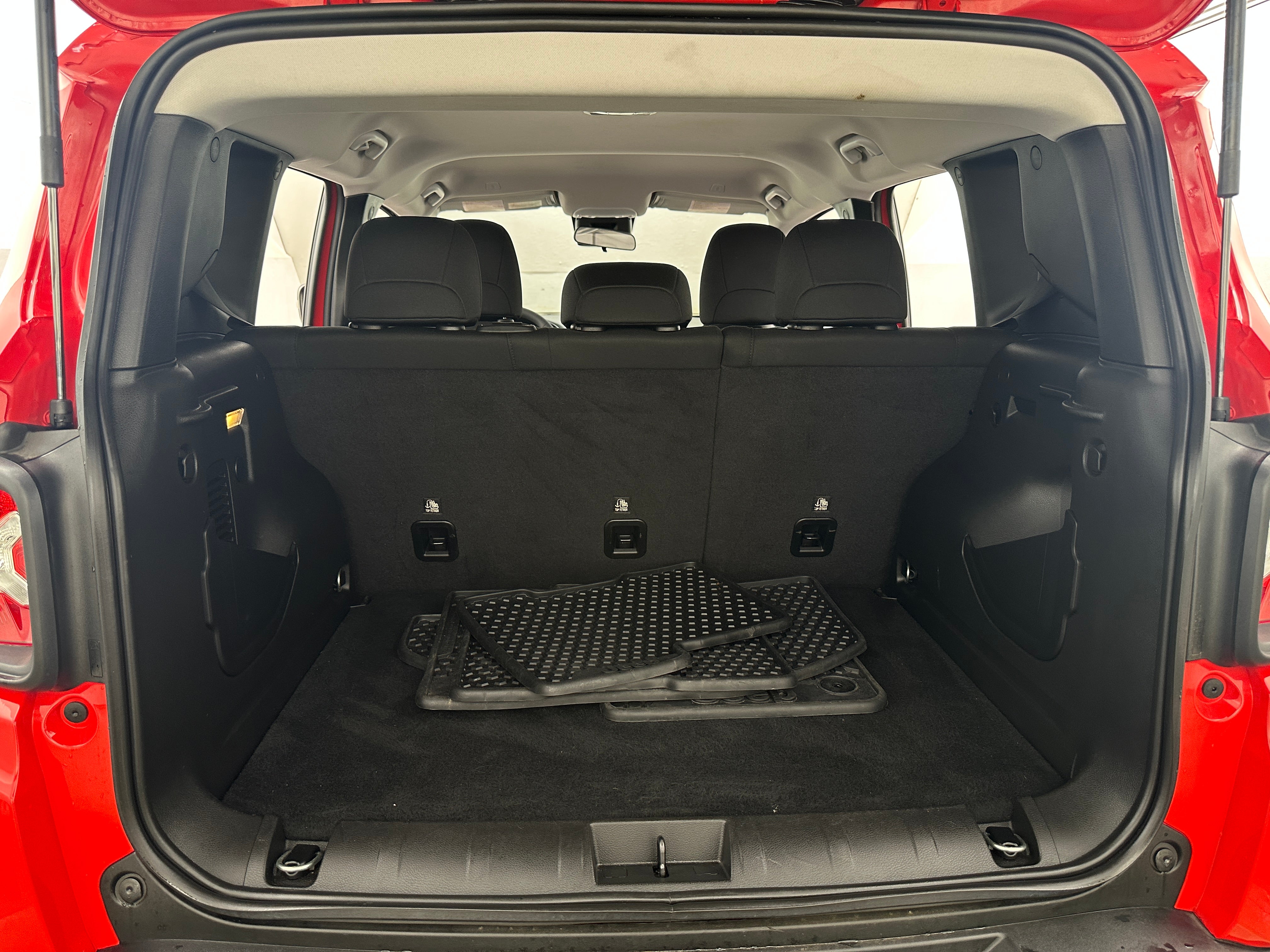 Thumbnail: 2023 Jeep Renegade - 7