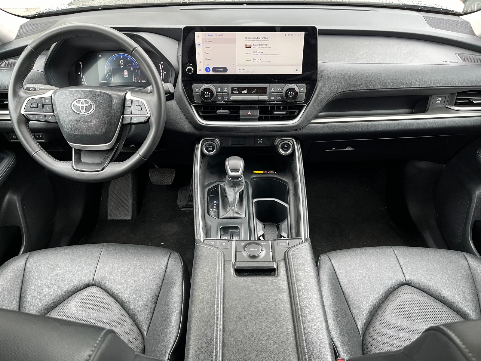 Thumbnail: 2024 Toyota Grand Highlander - 2