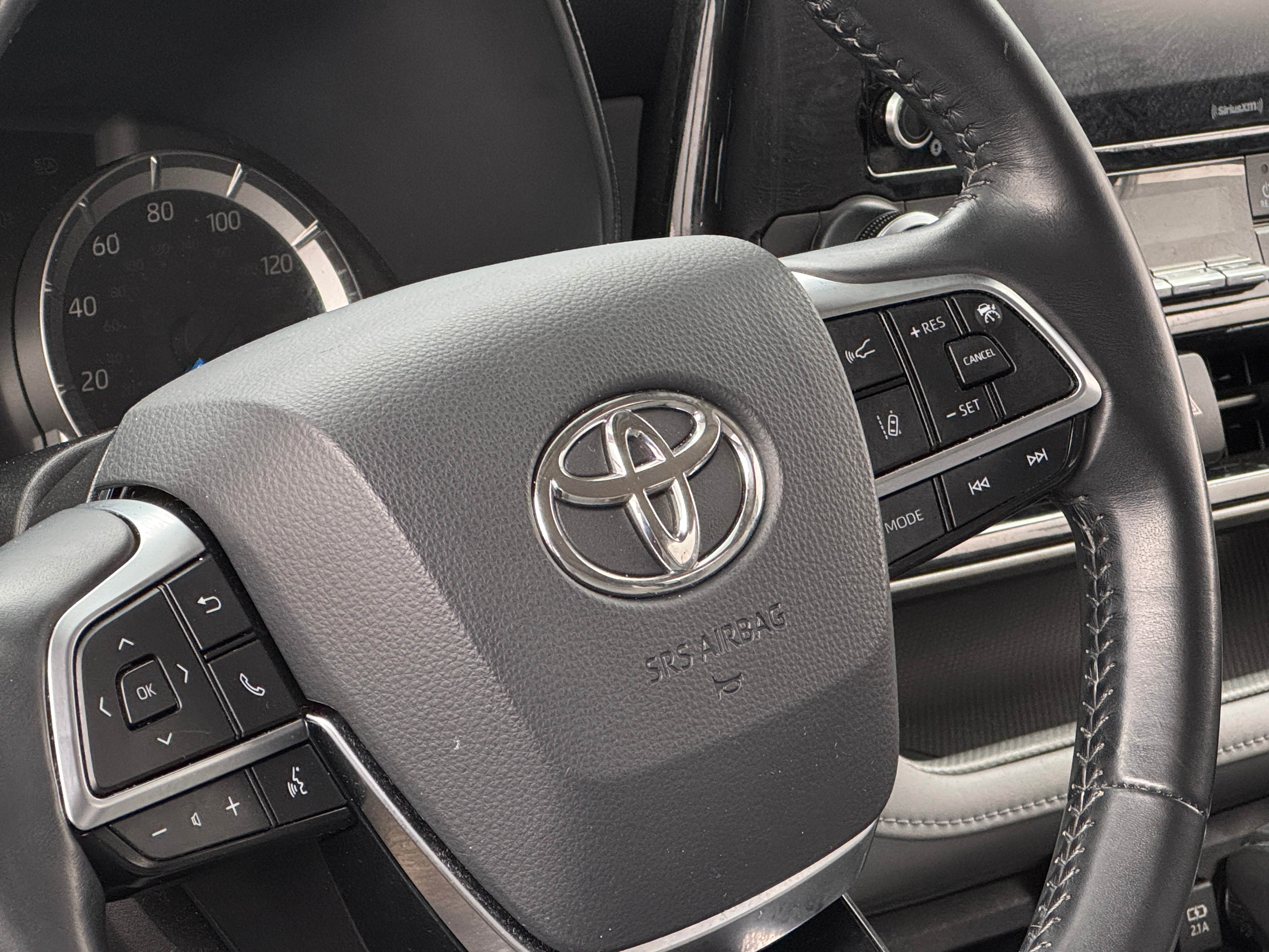2021 Toyota Highlander LE 5