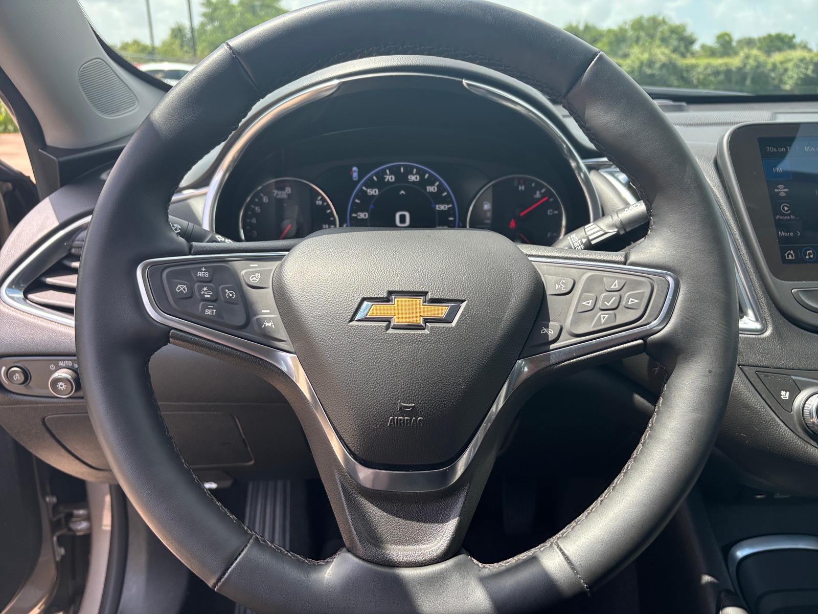 Thumbnail: 2024 Chevrolet Malibu - 5