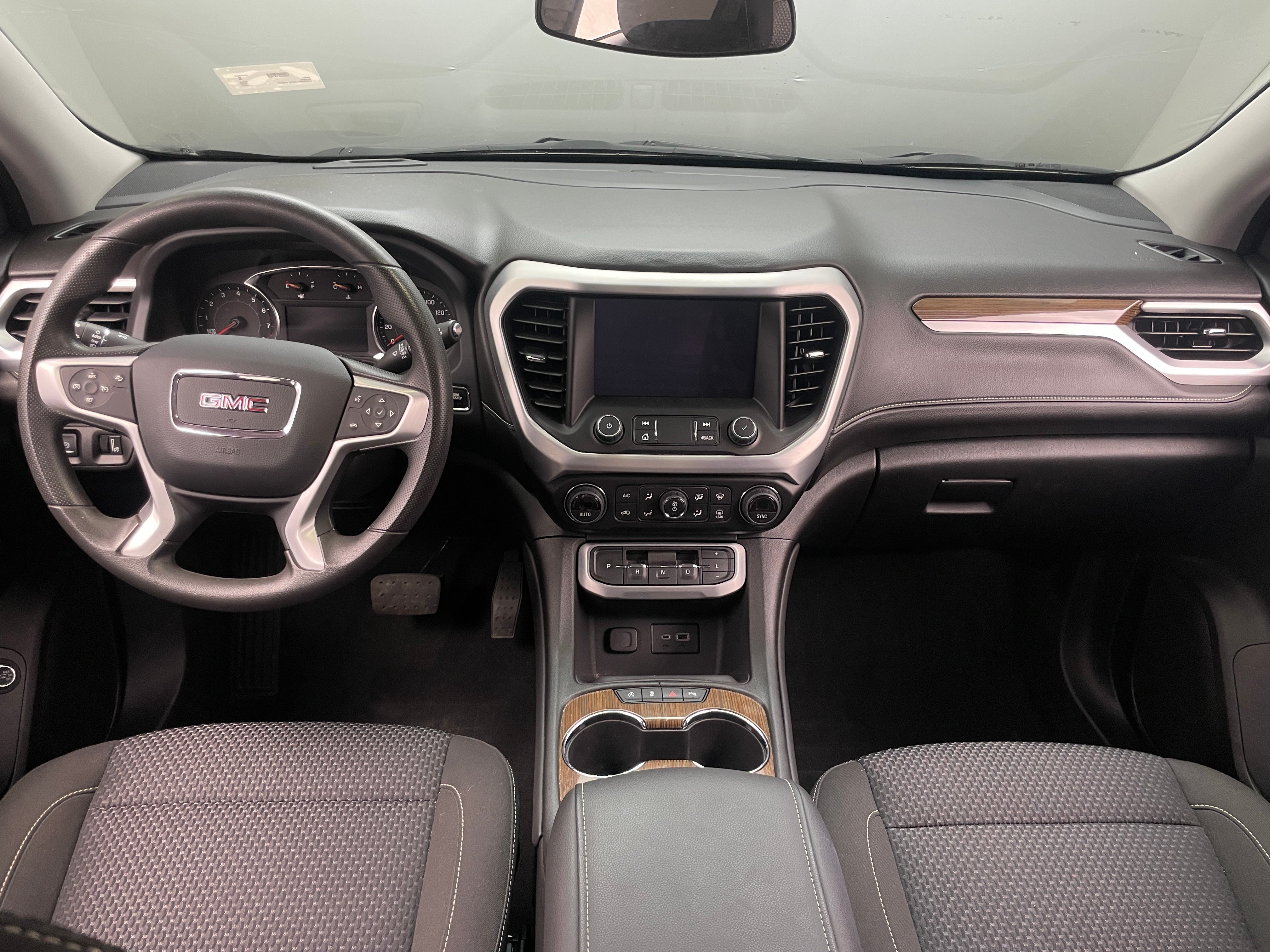 Thumbnail: 2023 GMC Acadia - 3