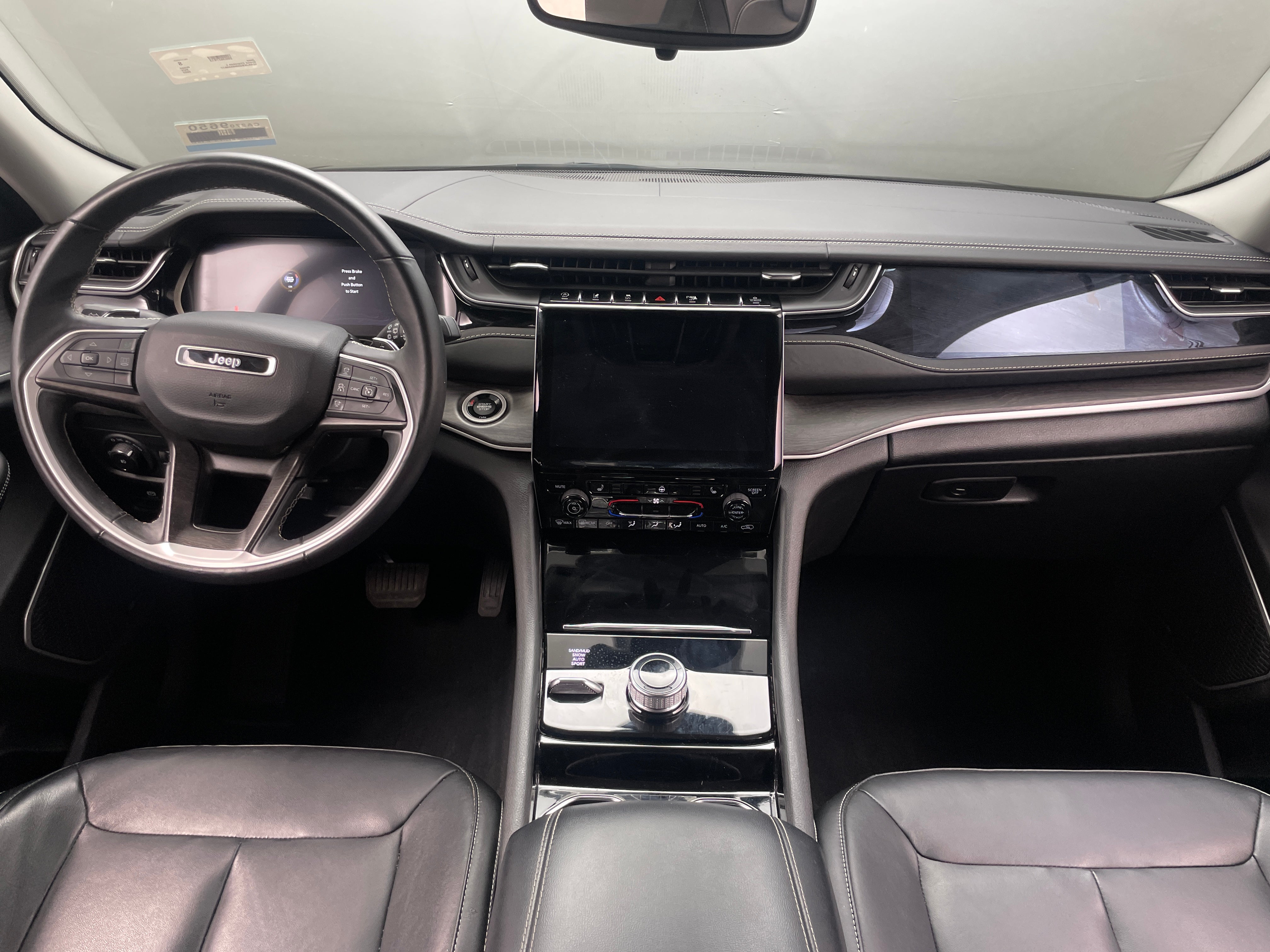2022 Jeep Grand Cherokee L Limited Edition 2