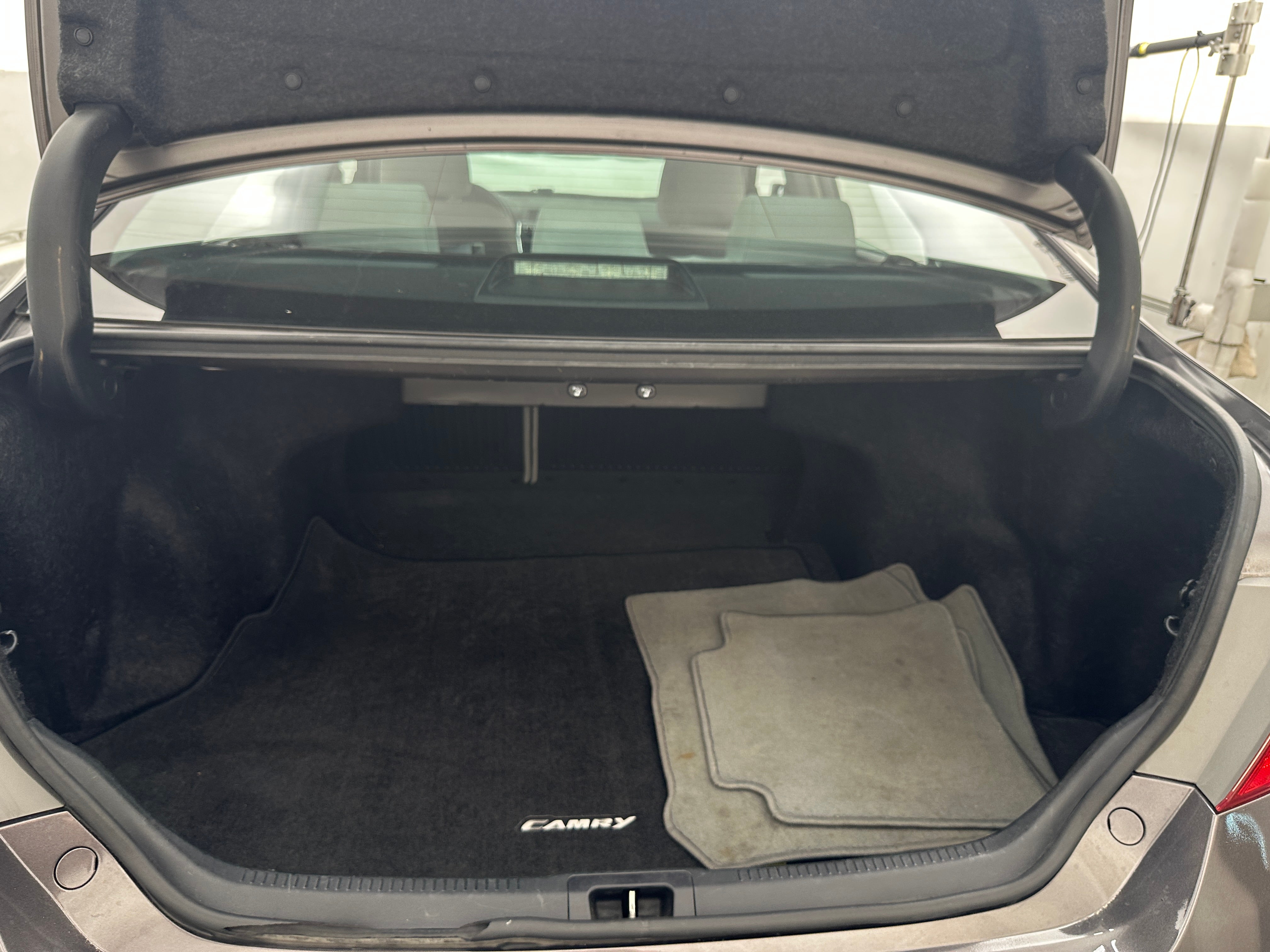 2015 Toyota Camry LE 7
