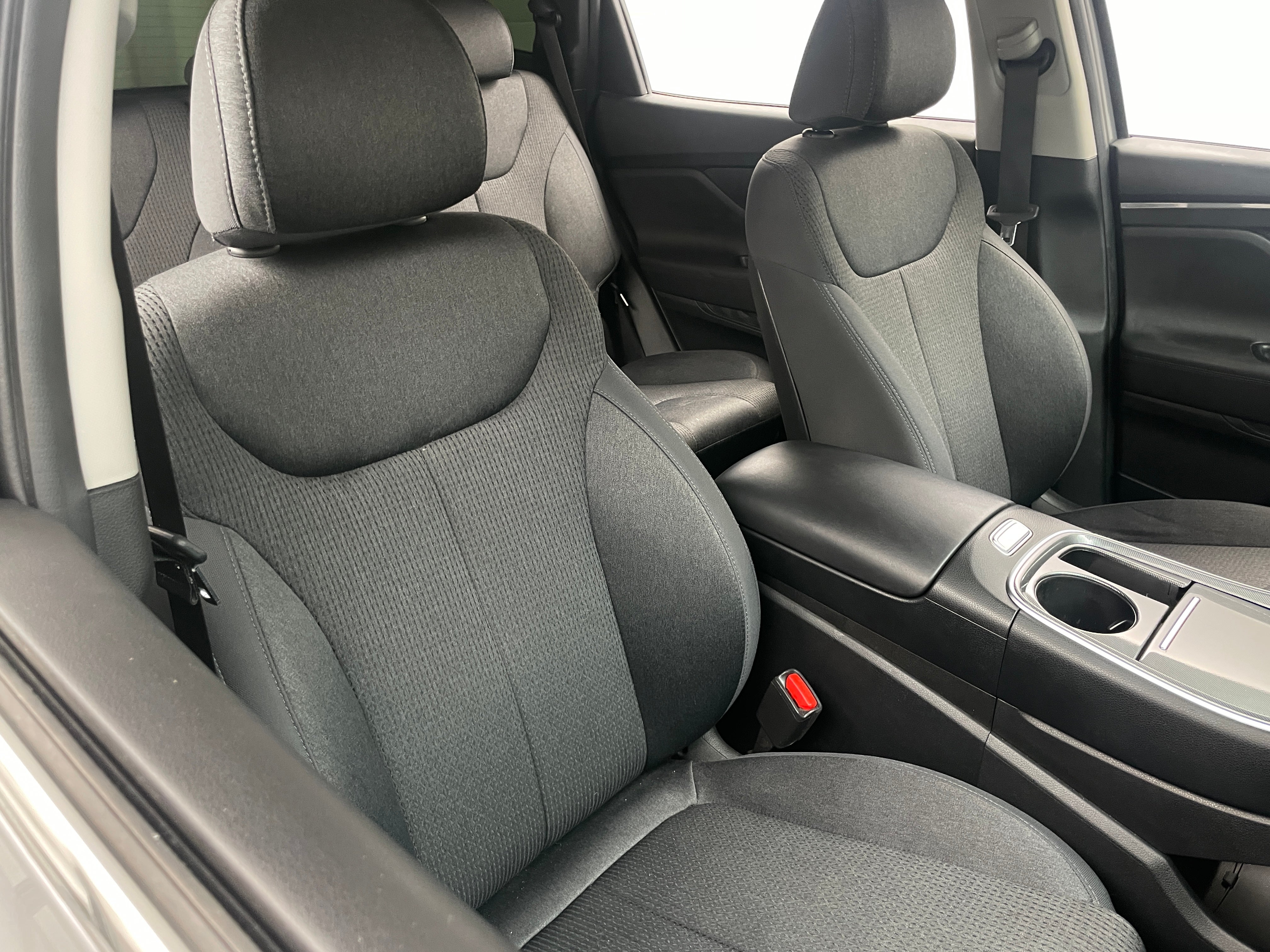 2023 Hyundai Santa Fe SE 2