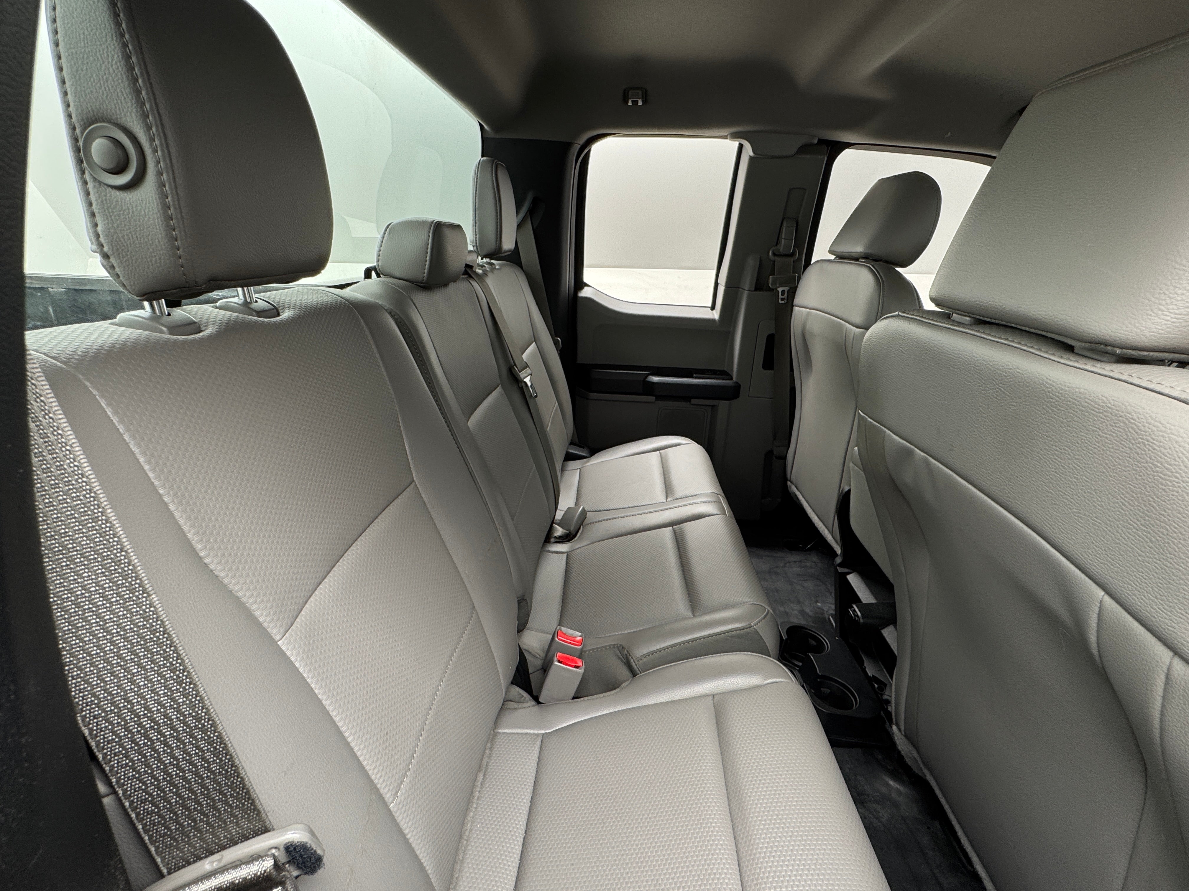 2017 Ford Econoline E-150 6