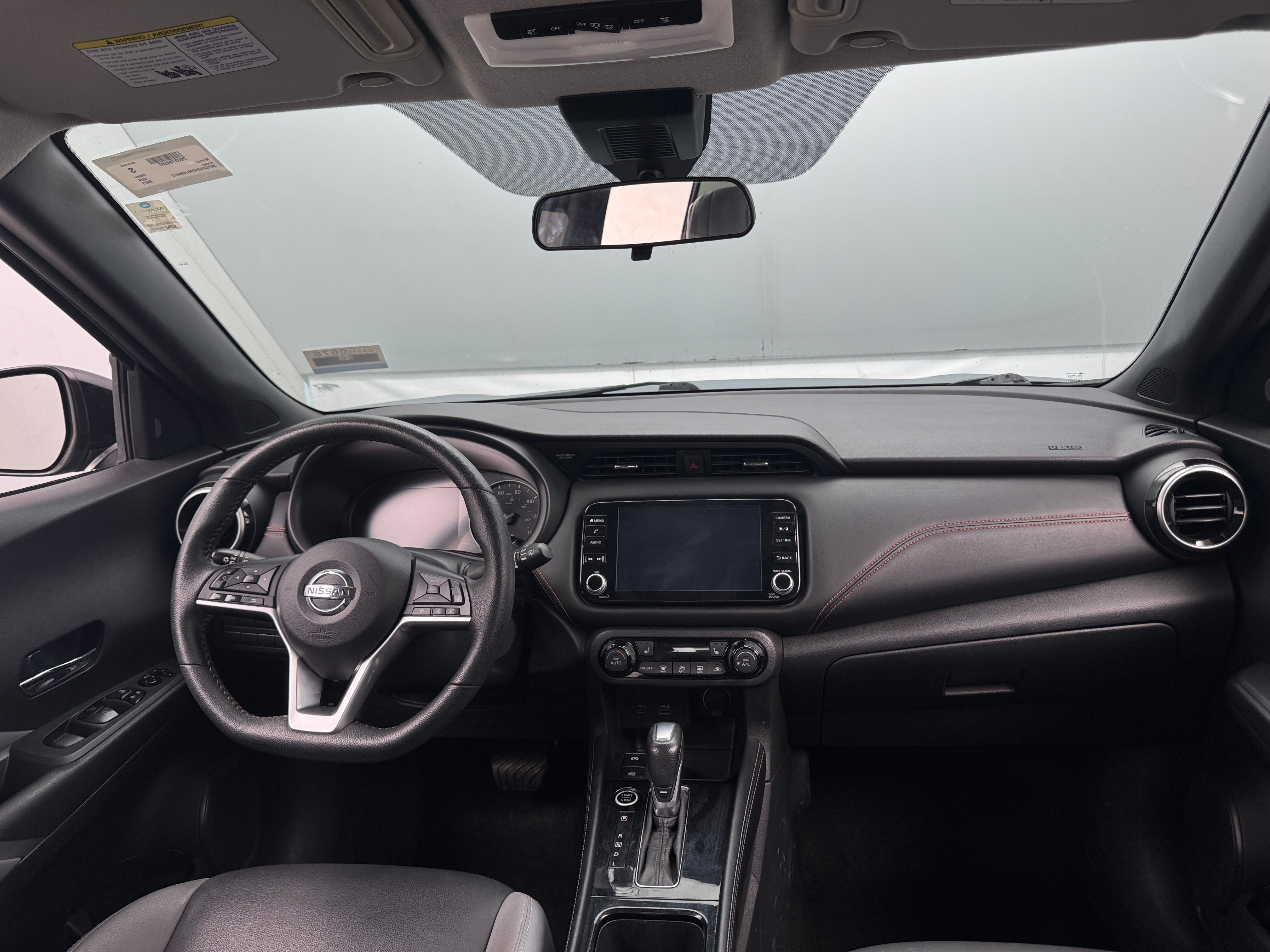 2021 Nissan Kicks SR 3