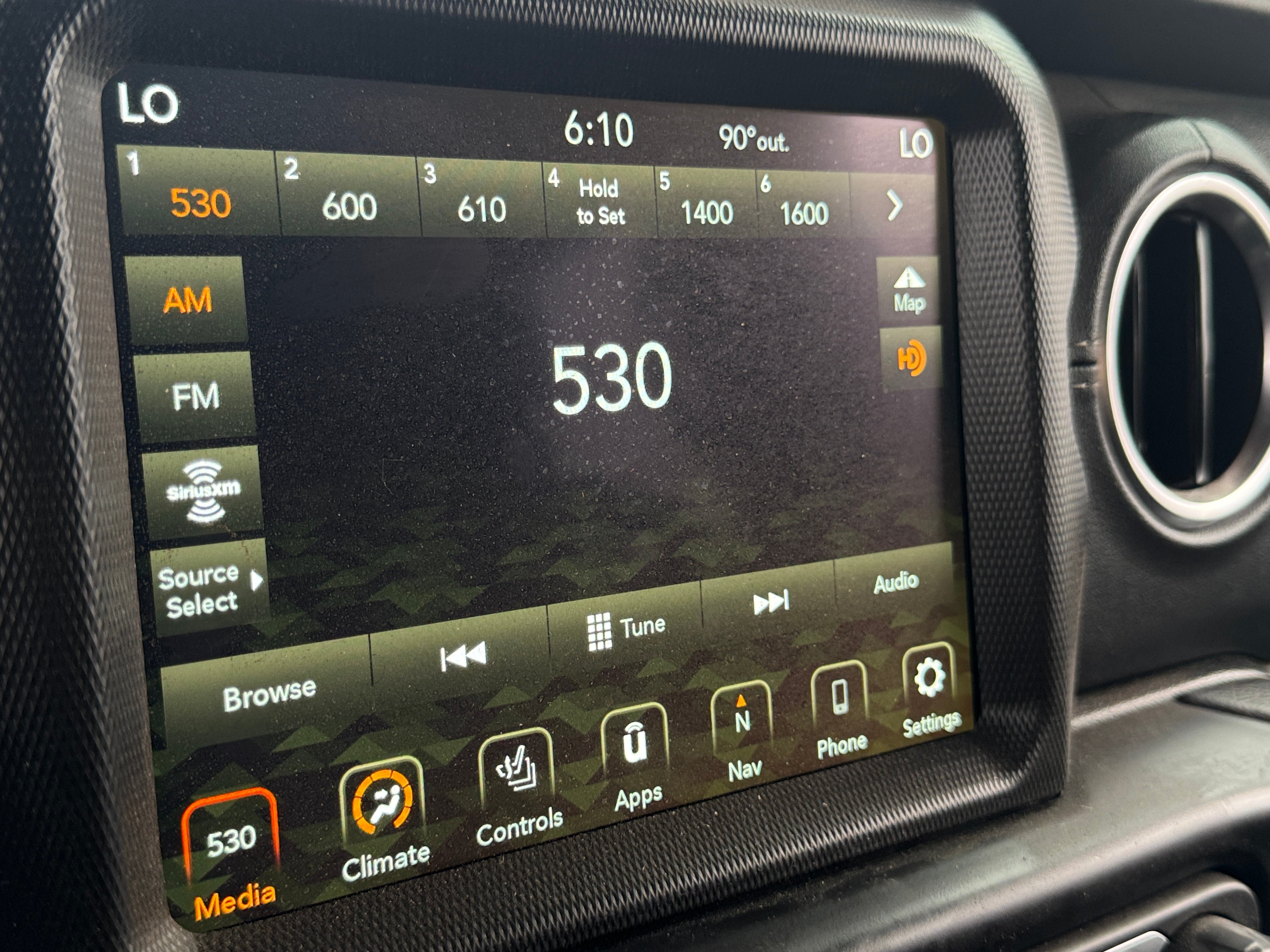 2021 Jeep Wrangler Unlimited Sahara 4xe 3