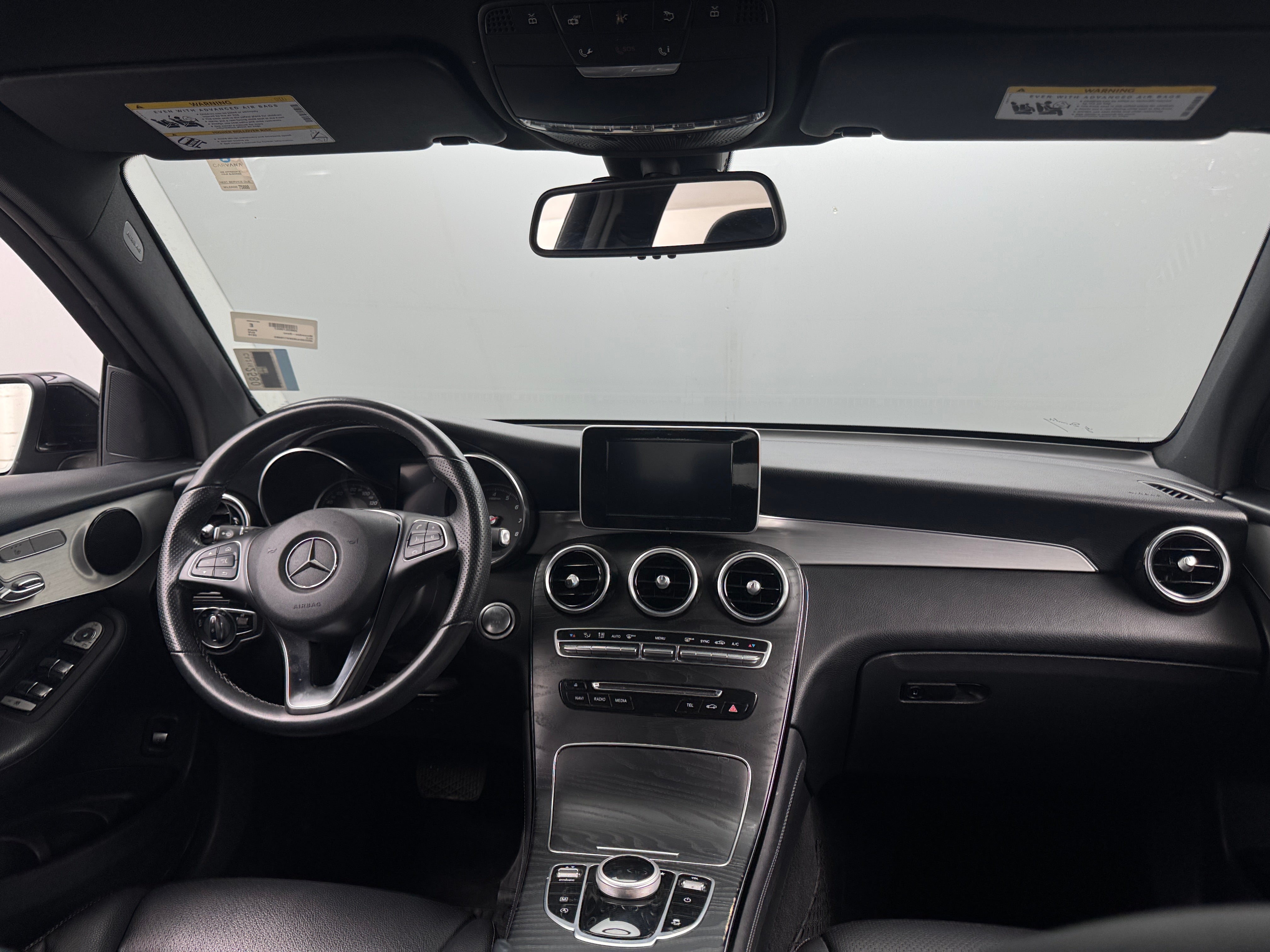 2019 Mercedes-Benz GLC 300 2