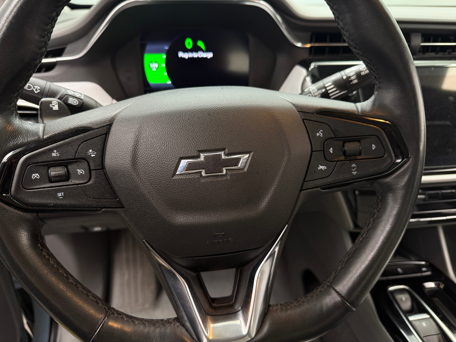 Thumbnail: 2023 Chevrolet Bolt EUV - 4