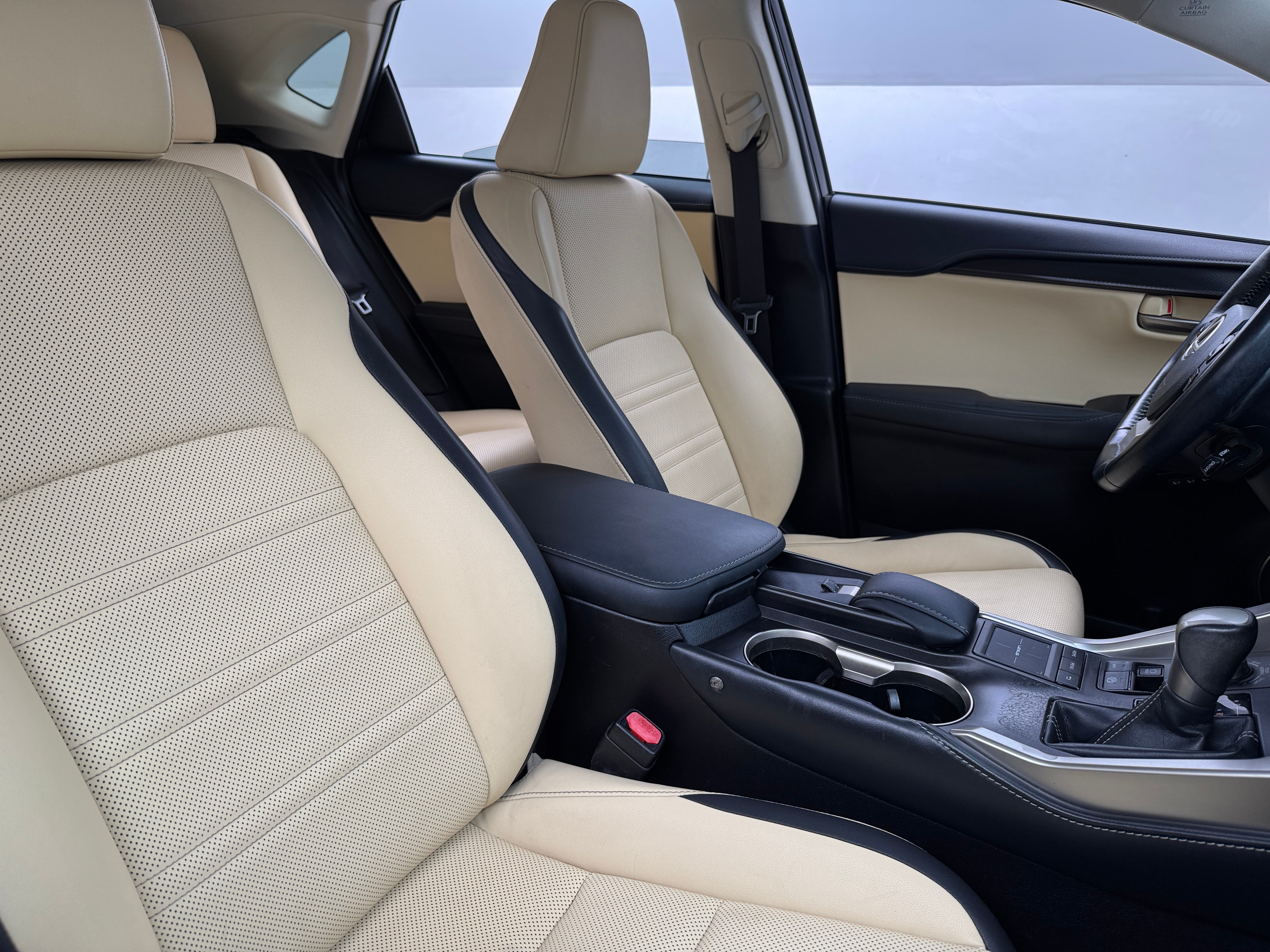 2016 Lexus NX 200t 2