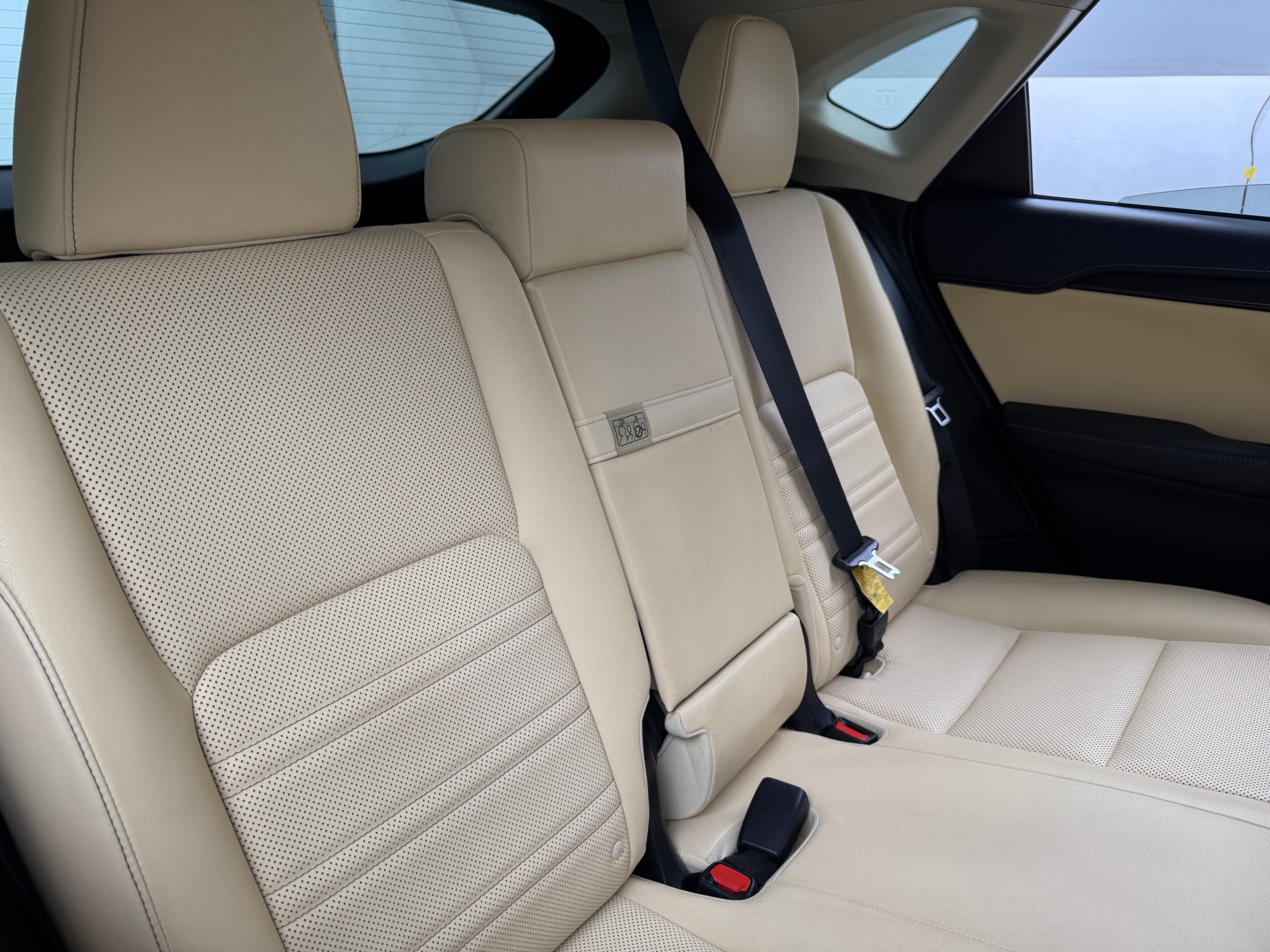2016 Lexus NX 200t 6