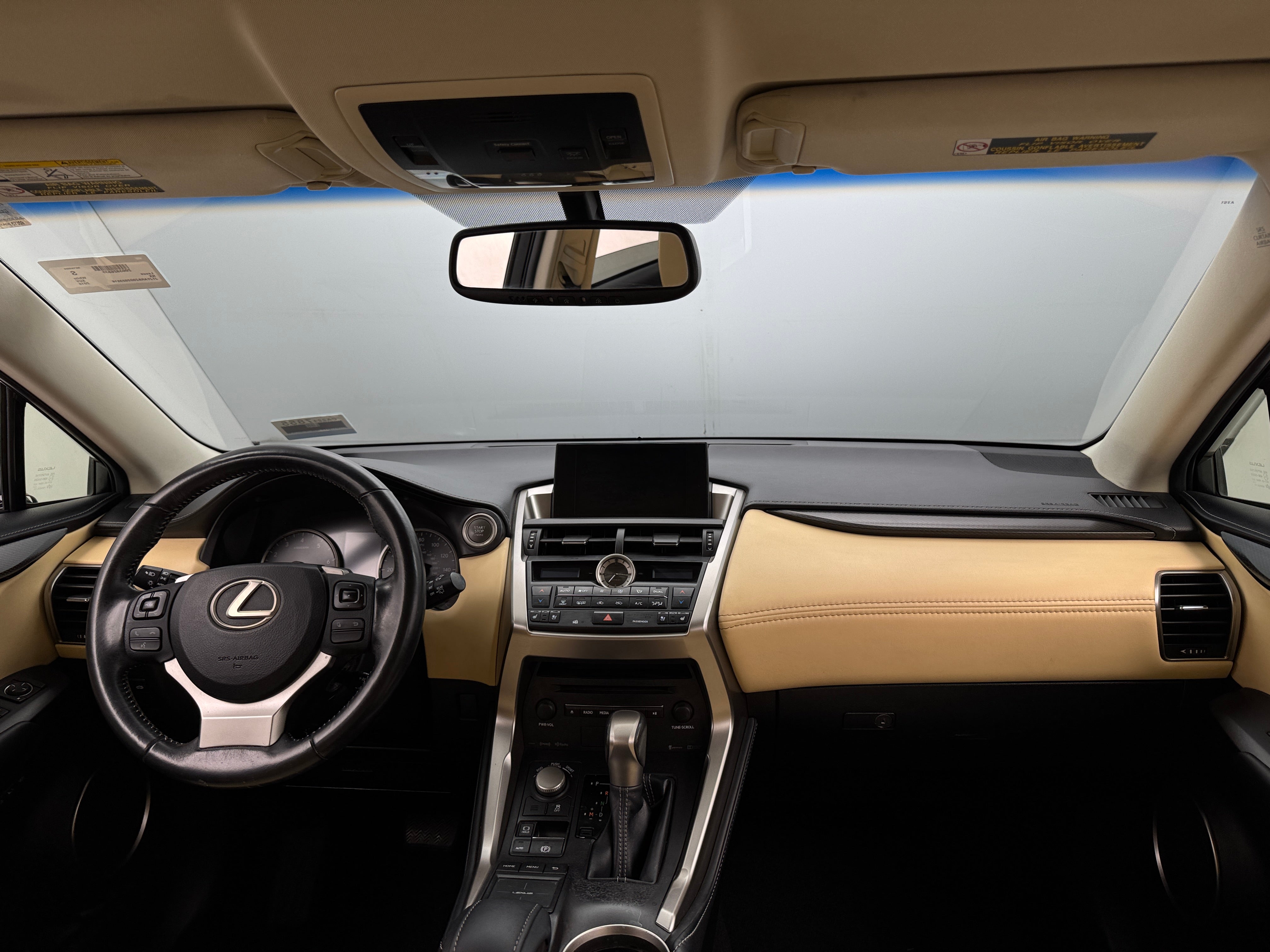 2016 Lexus NX 200t 3