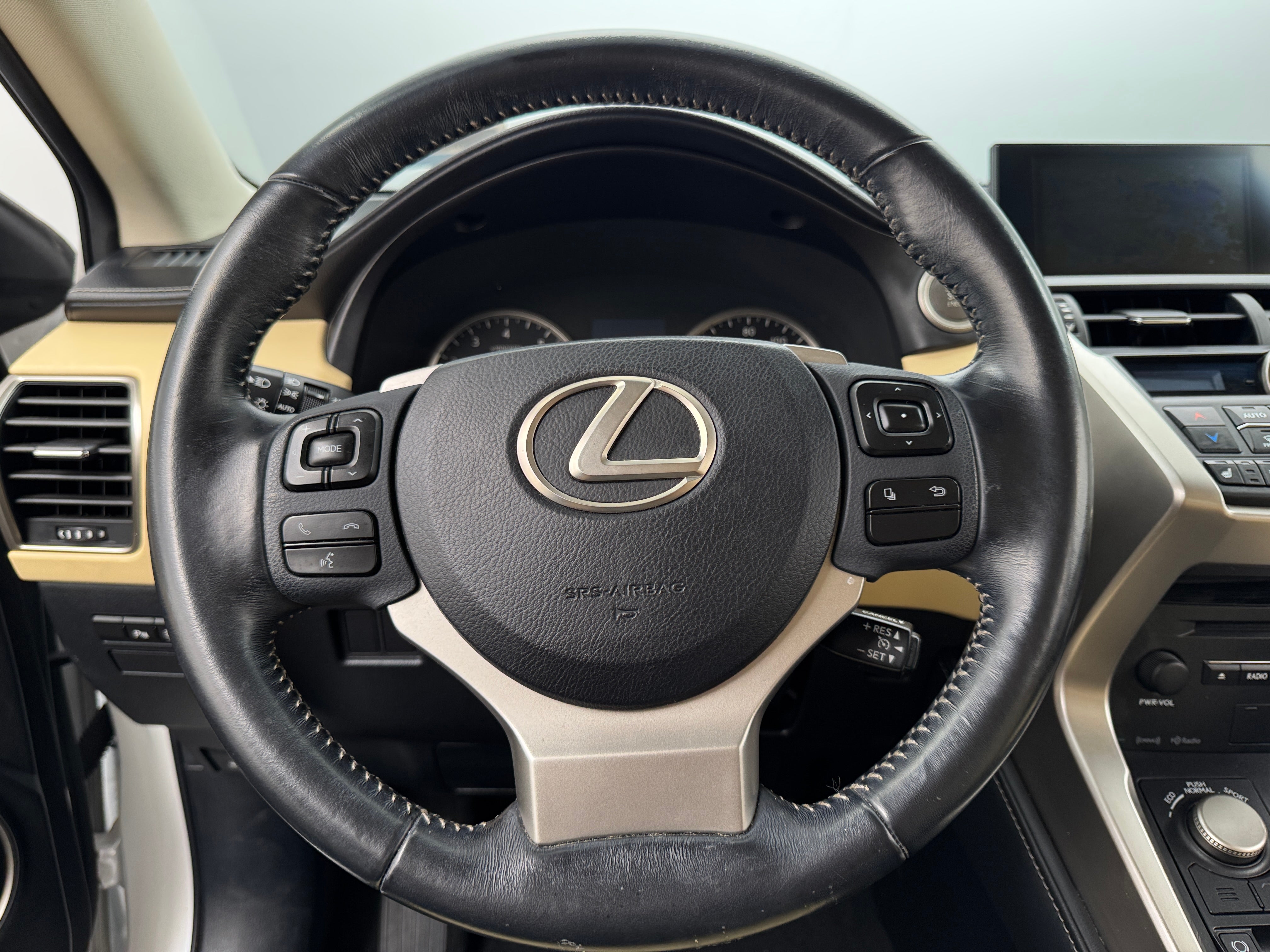 2016 Lexus NX 200t 5