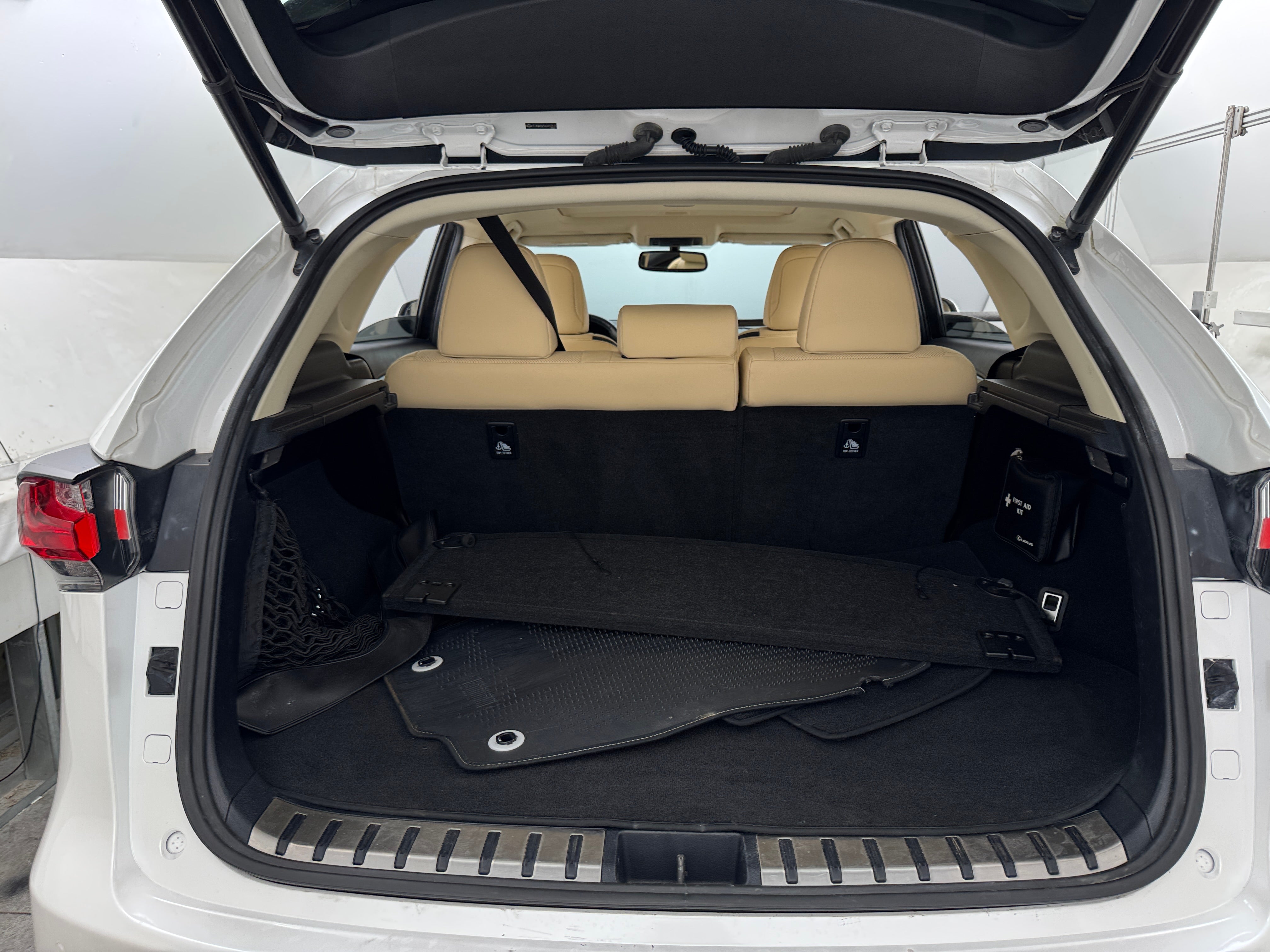 2016 Lexus NX 200t 7