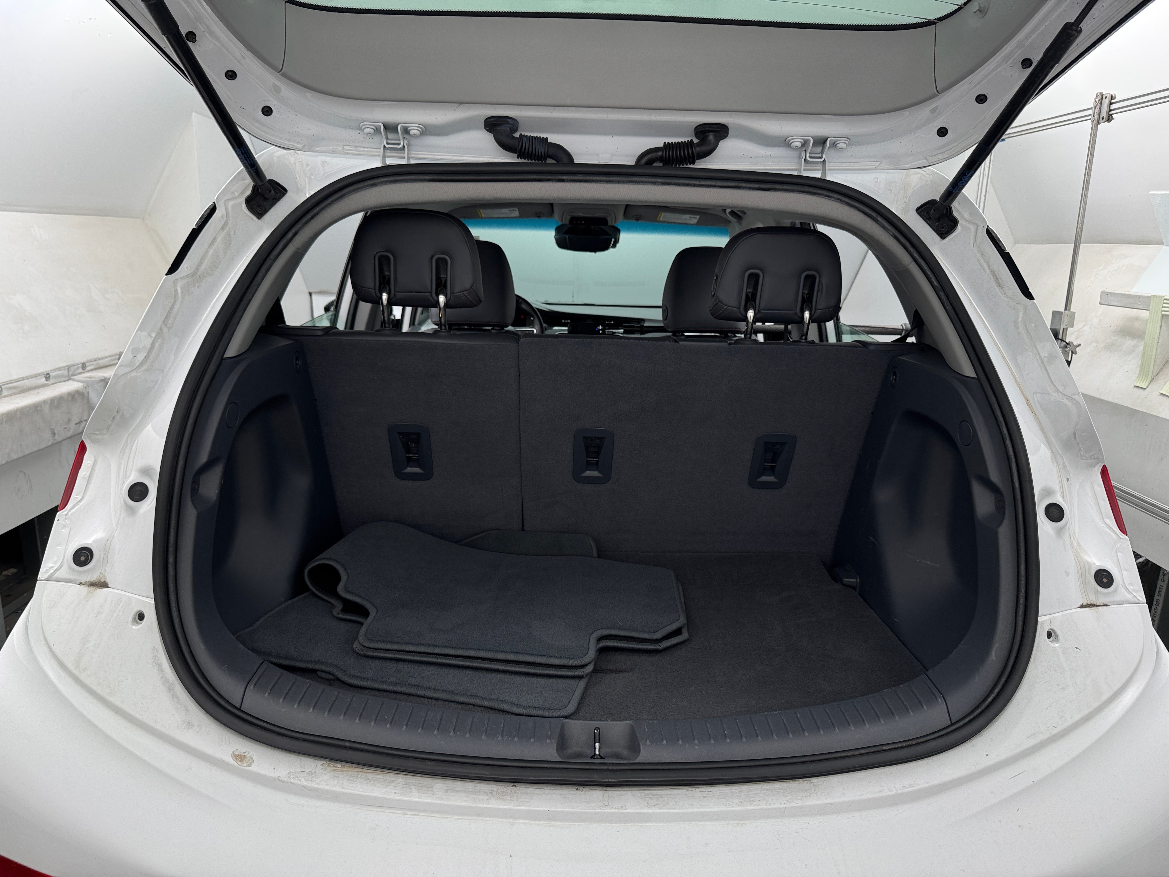 2021 Chevrolet Bolt EV Premier 6