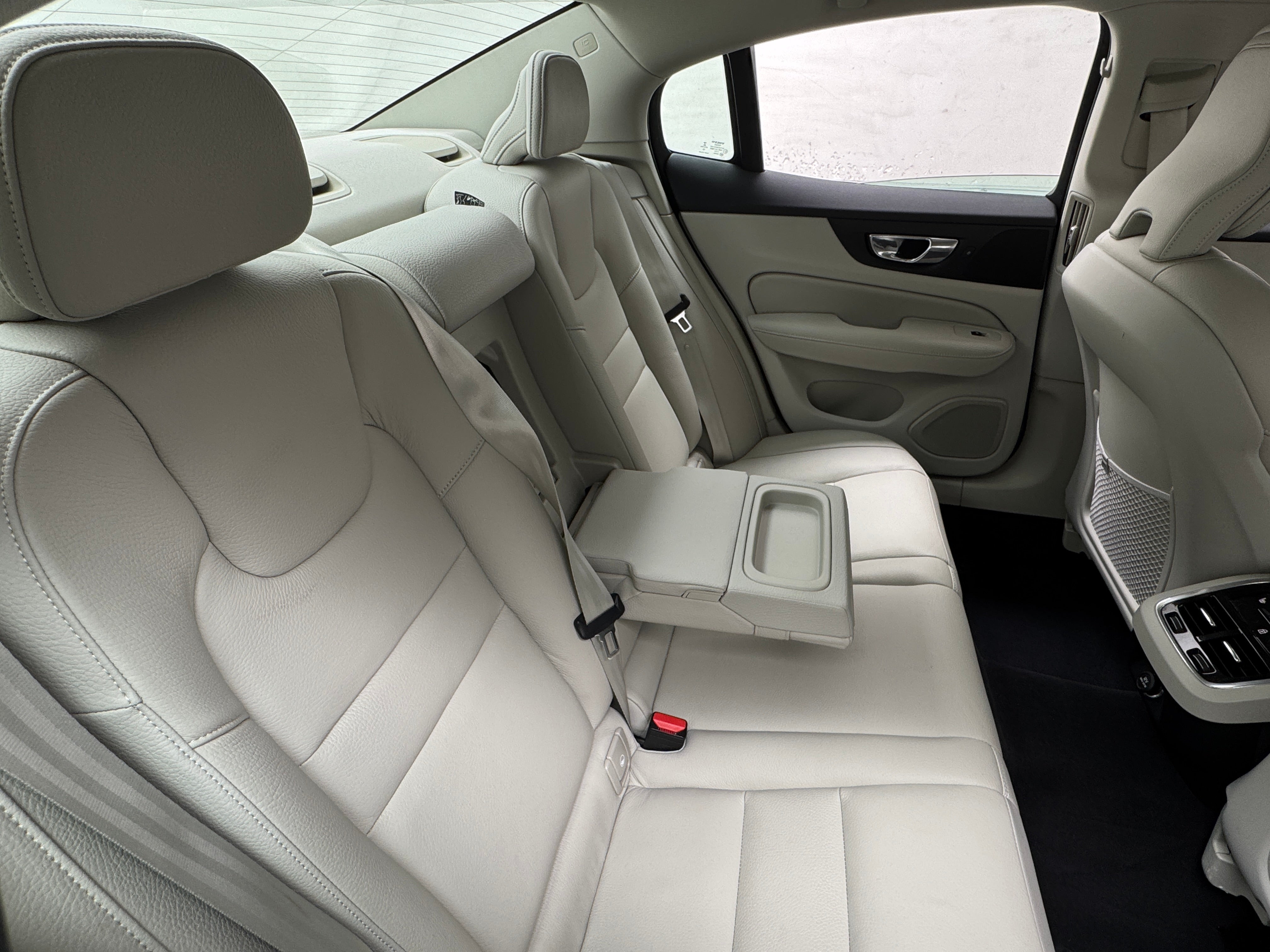 2020 Volvo S60 T6 Inscription 5
