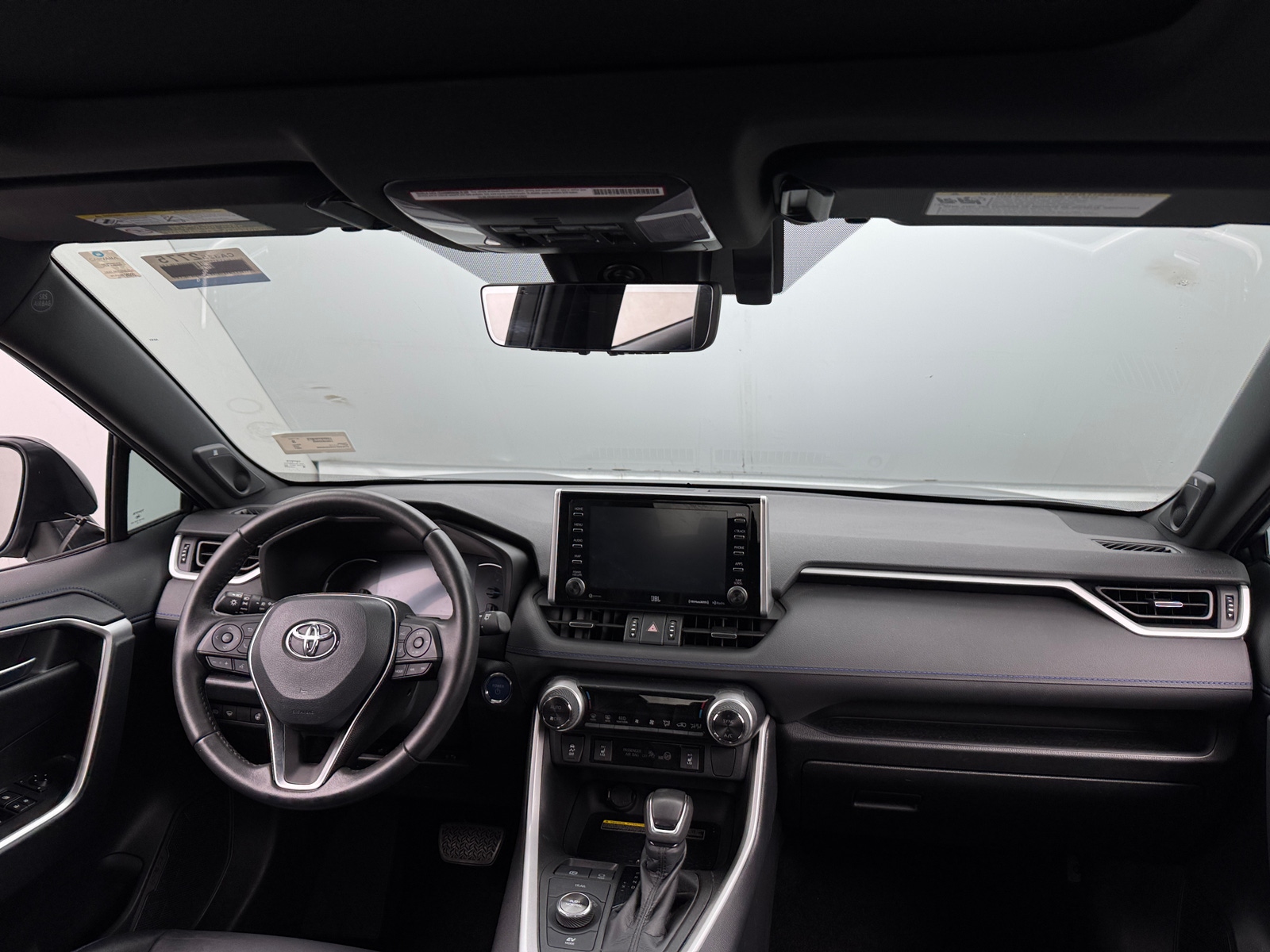 Thumbnail: 2021 Toyota RAV4 - 3