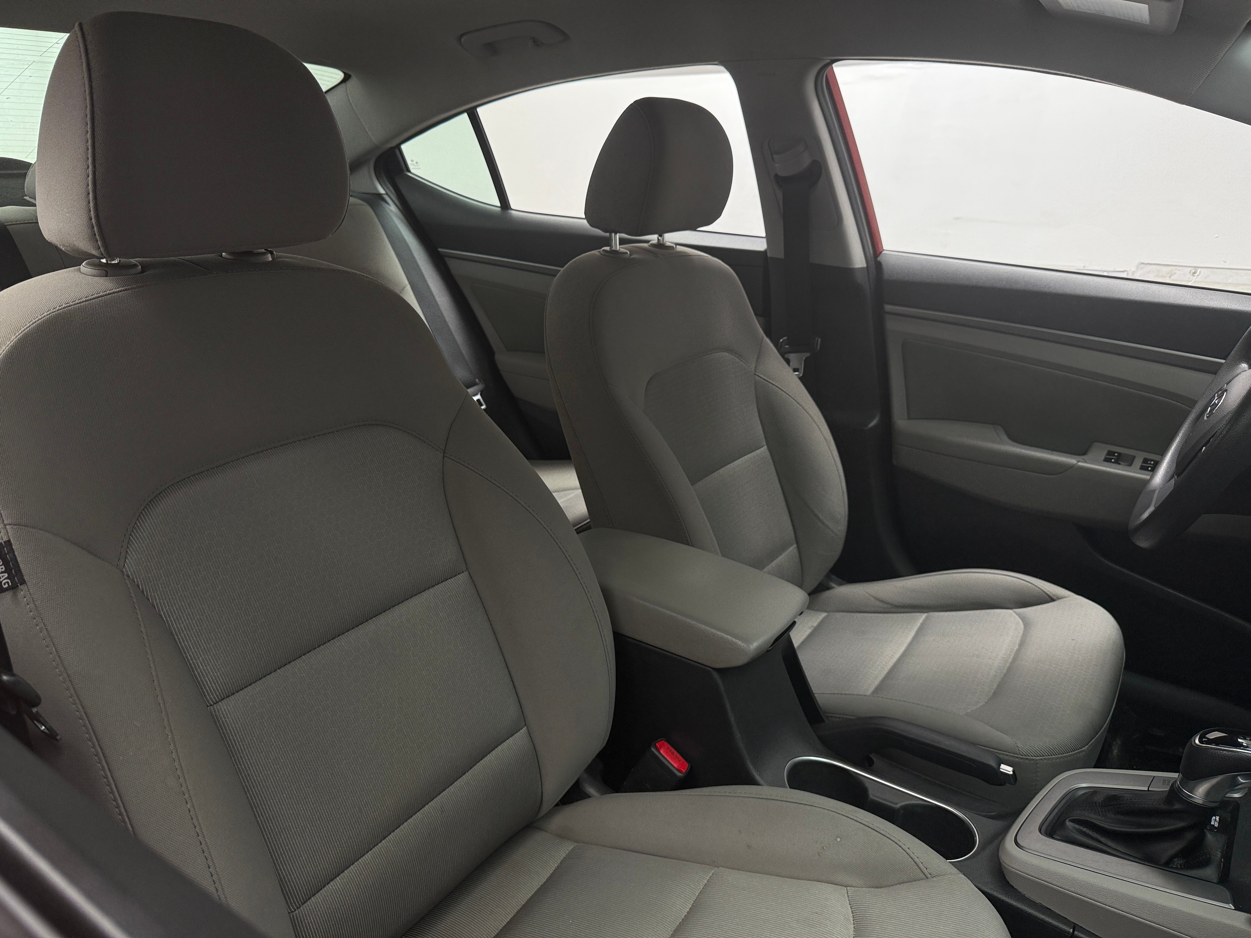 2018 Hyundai Elantra SEL 2
