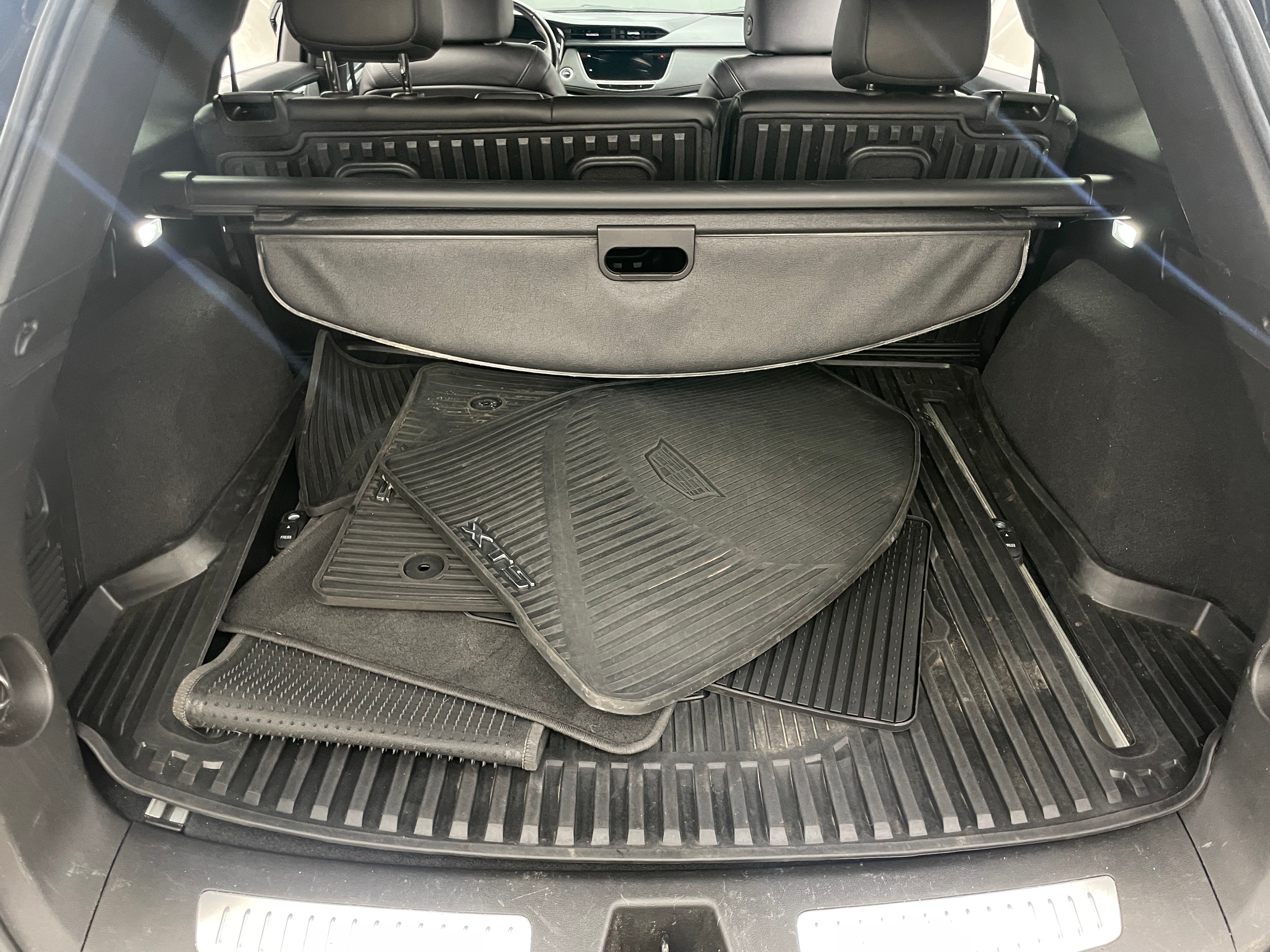 Thumbnail: 2022 Cadillac XT5 - 6