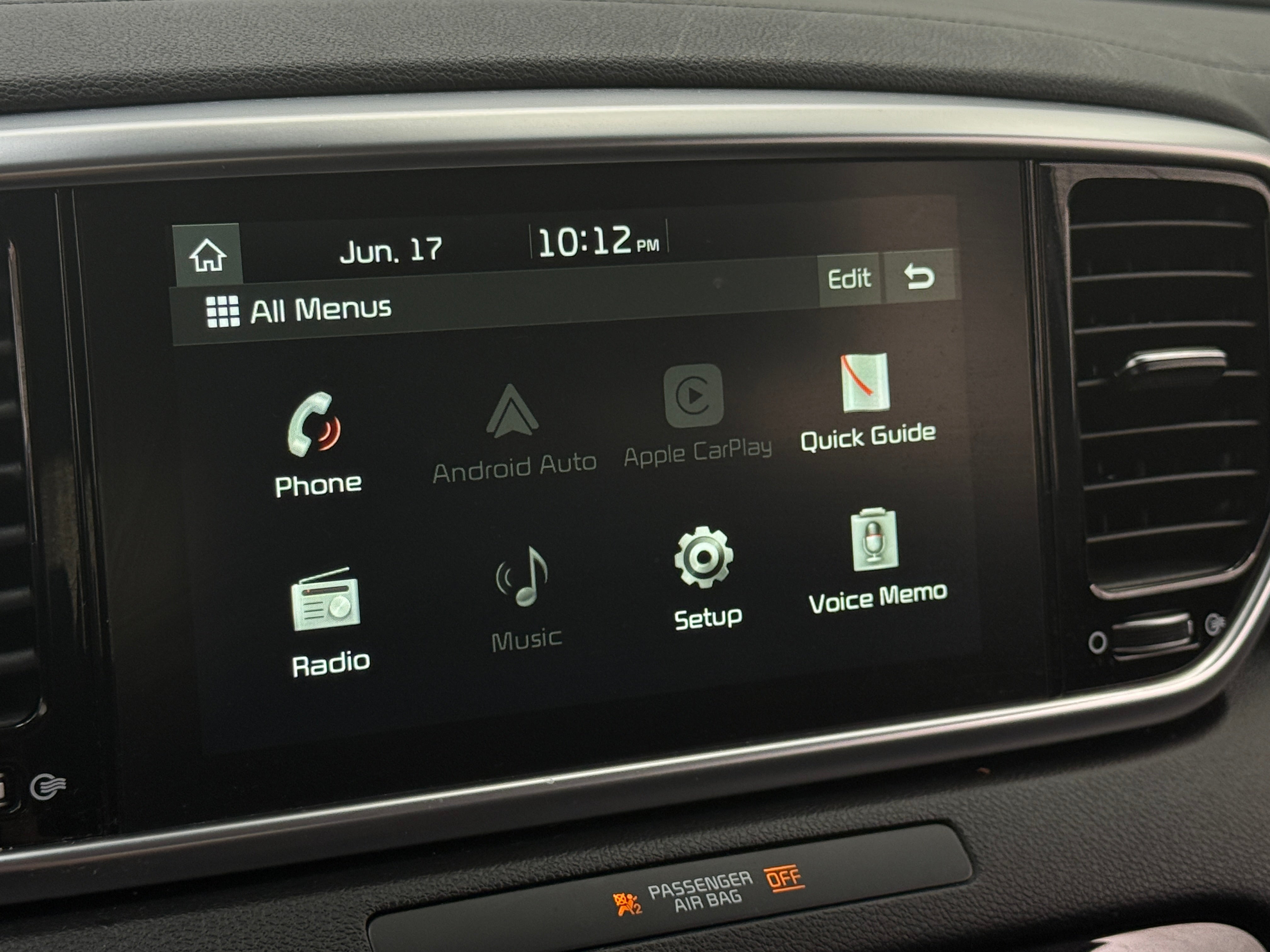 Thumbnail: 2020 Kia Sportage - 3
