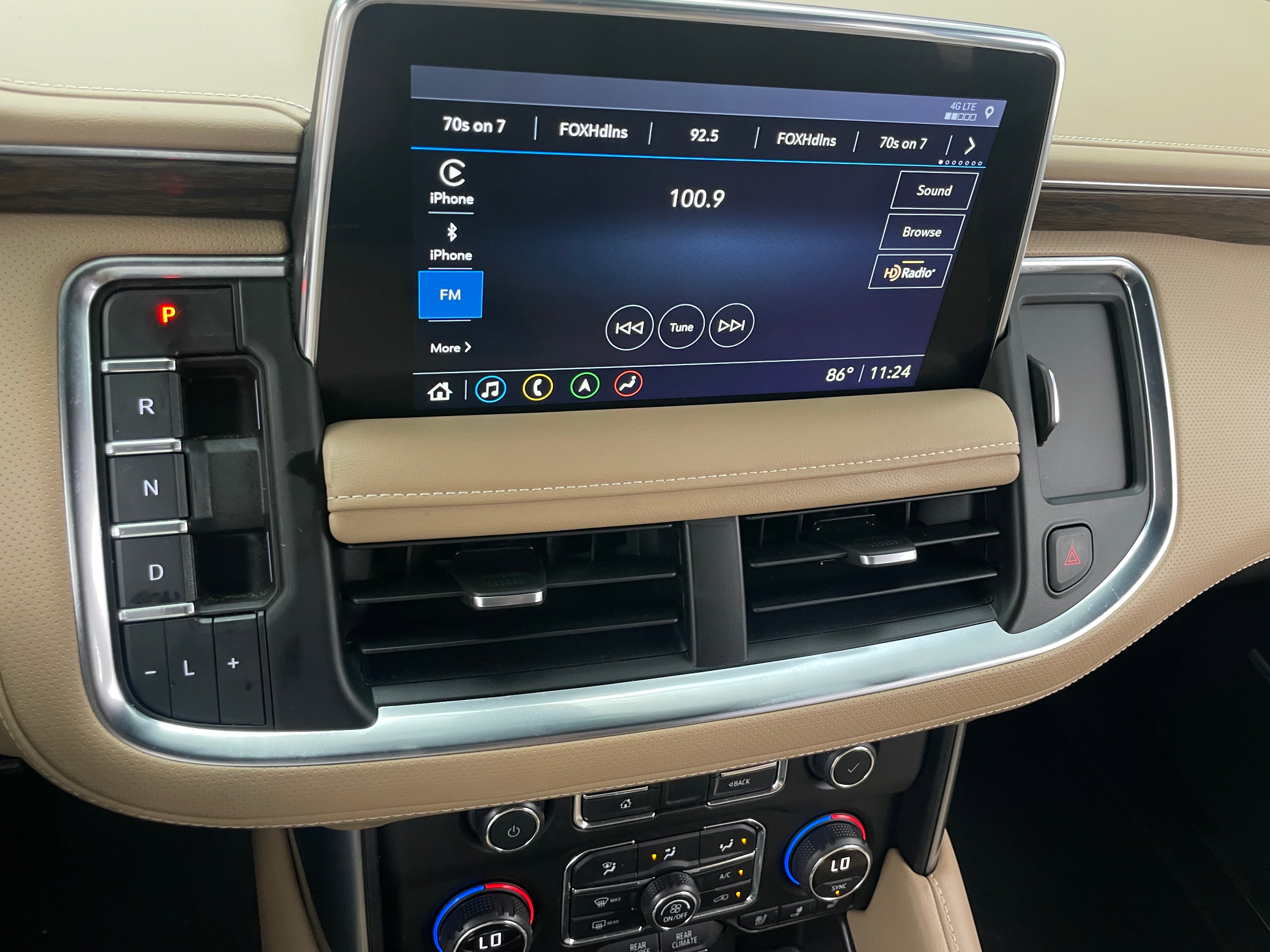 Thumbnail: 2021 Chevrolet Tahoe - 3