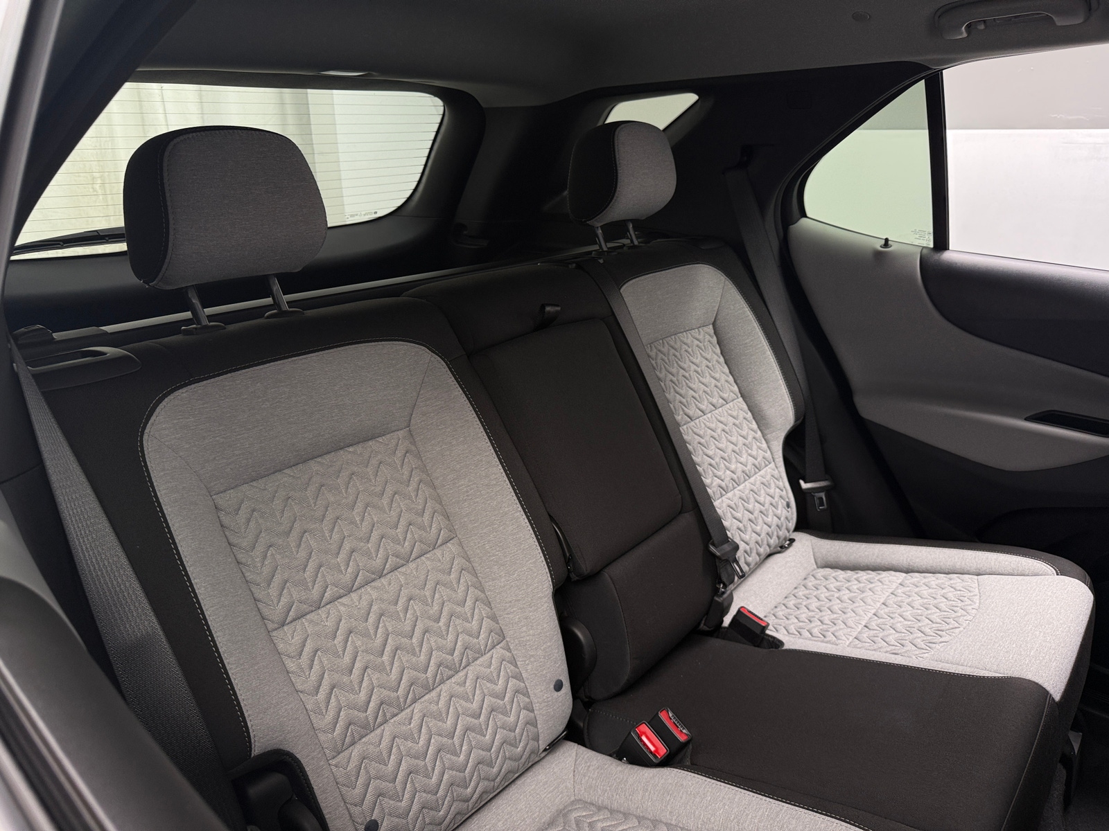 Thumbnail: 2023 Chevrolet Equinox - 6