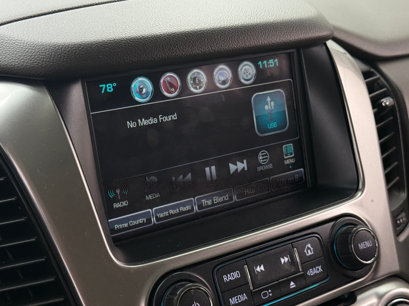 Thumbnail: 2016 Chevrolet Tahoe - 3