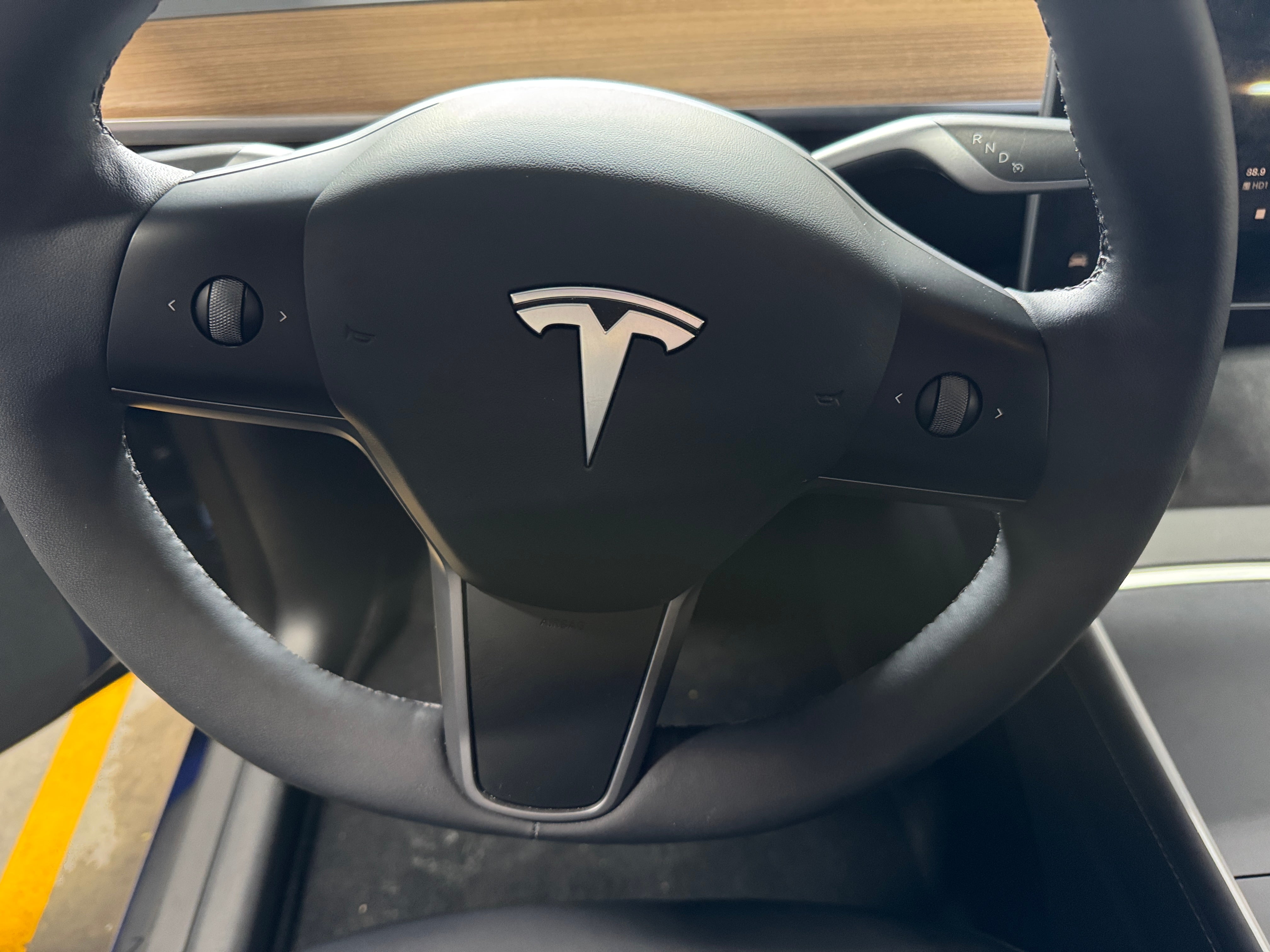 2024 Tesla Model Y Long Range 3