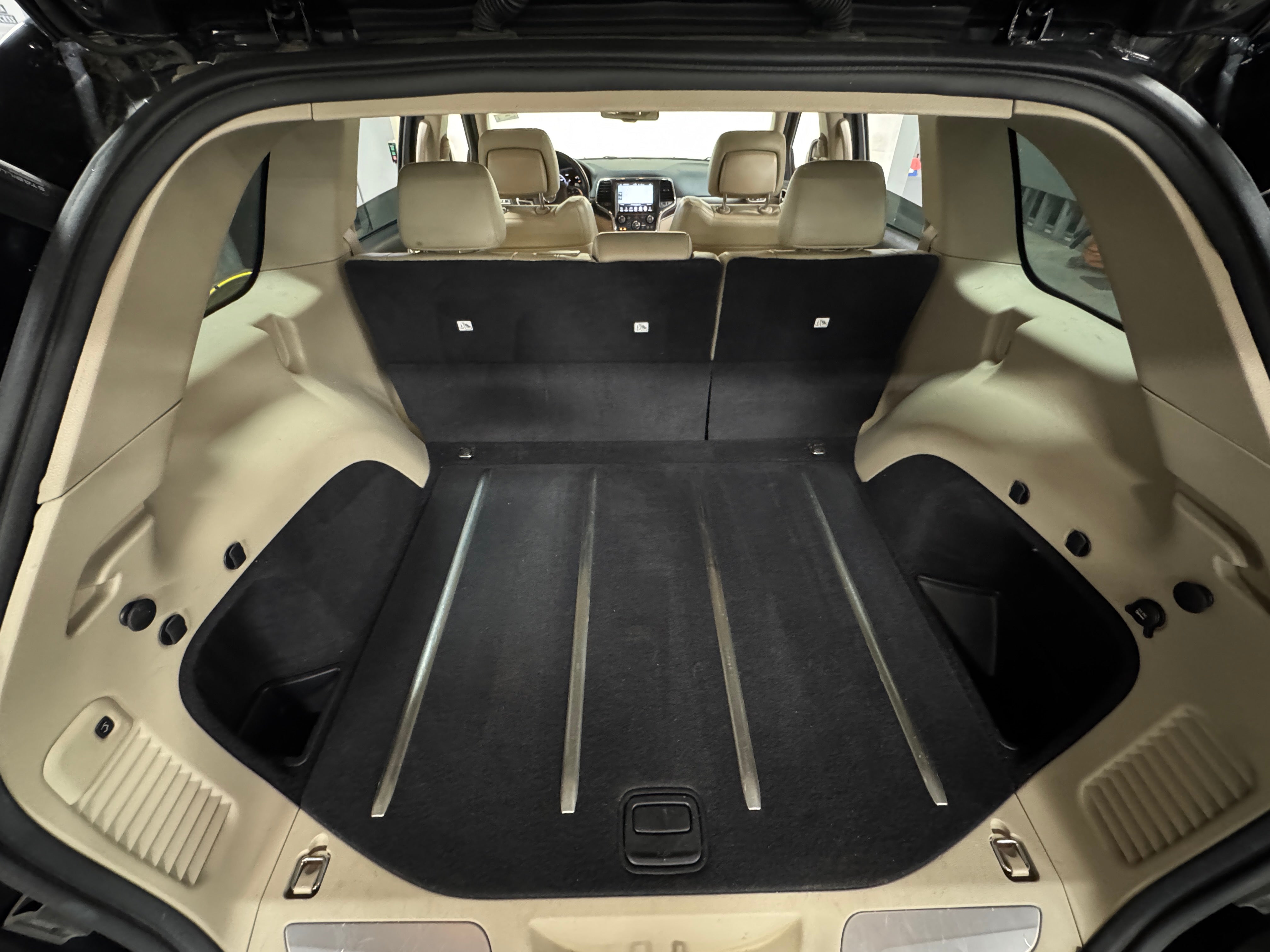 2016 Jeep Grand Cherokee Limited Edition 6
